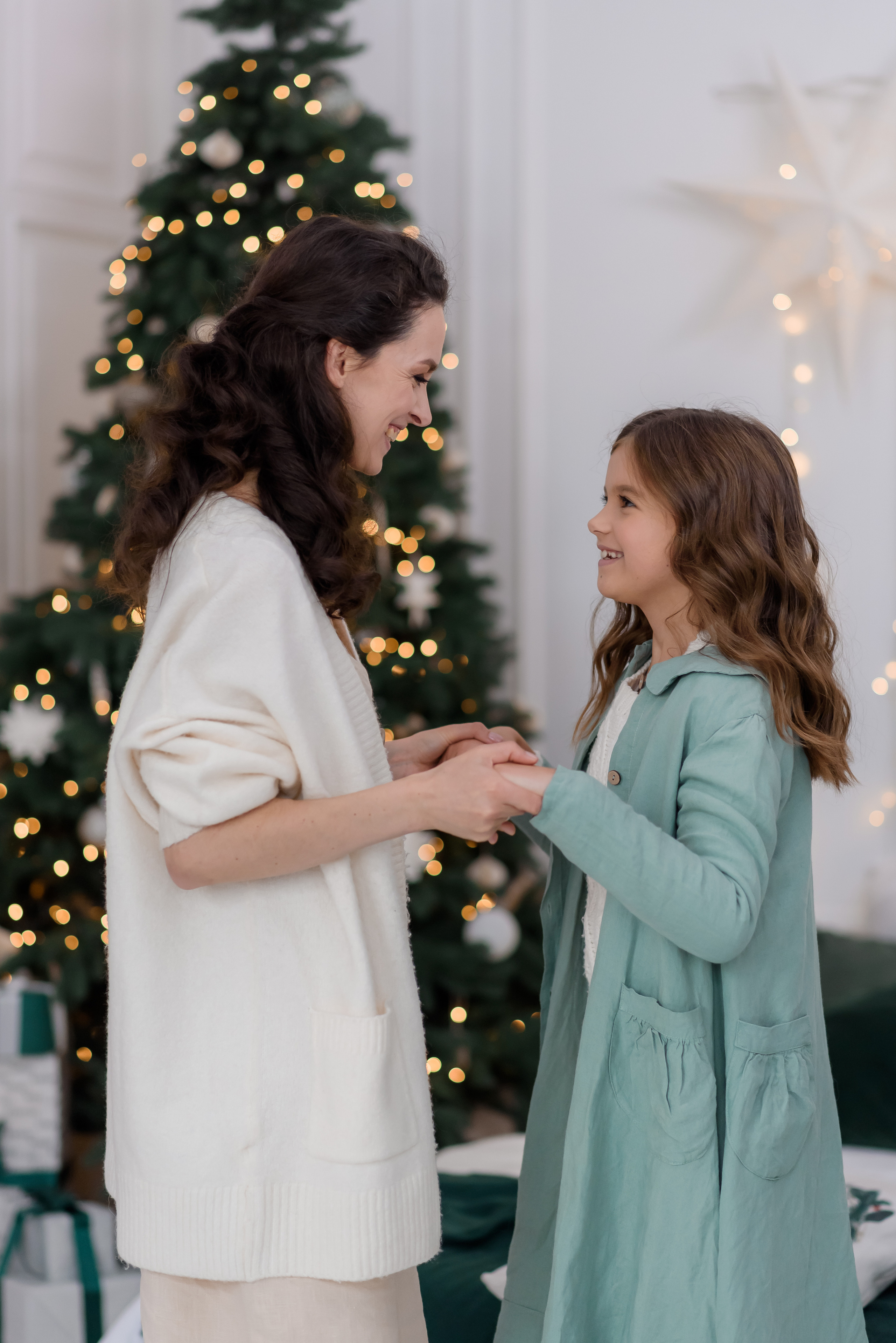 Новорічна сімейна зйомка. МонохромСтудио. Сімейний та дитячий фотограф в Києві та Ірпені Тетяна Чайка