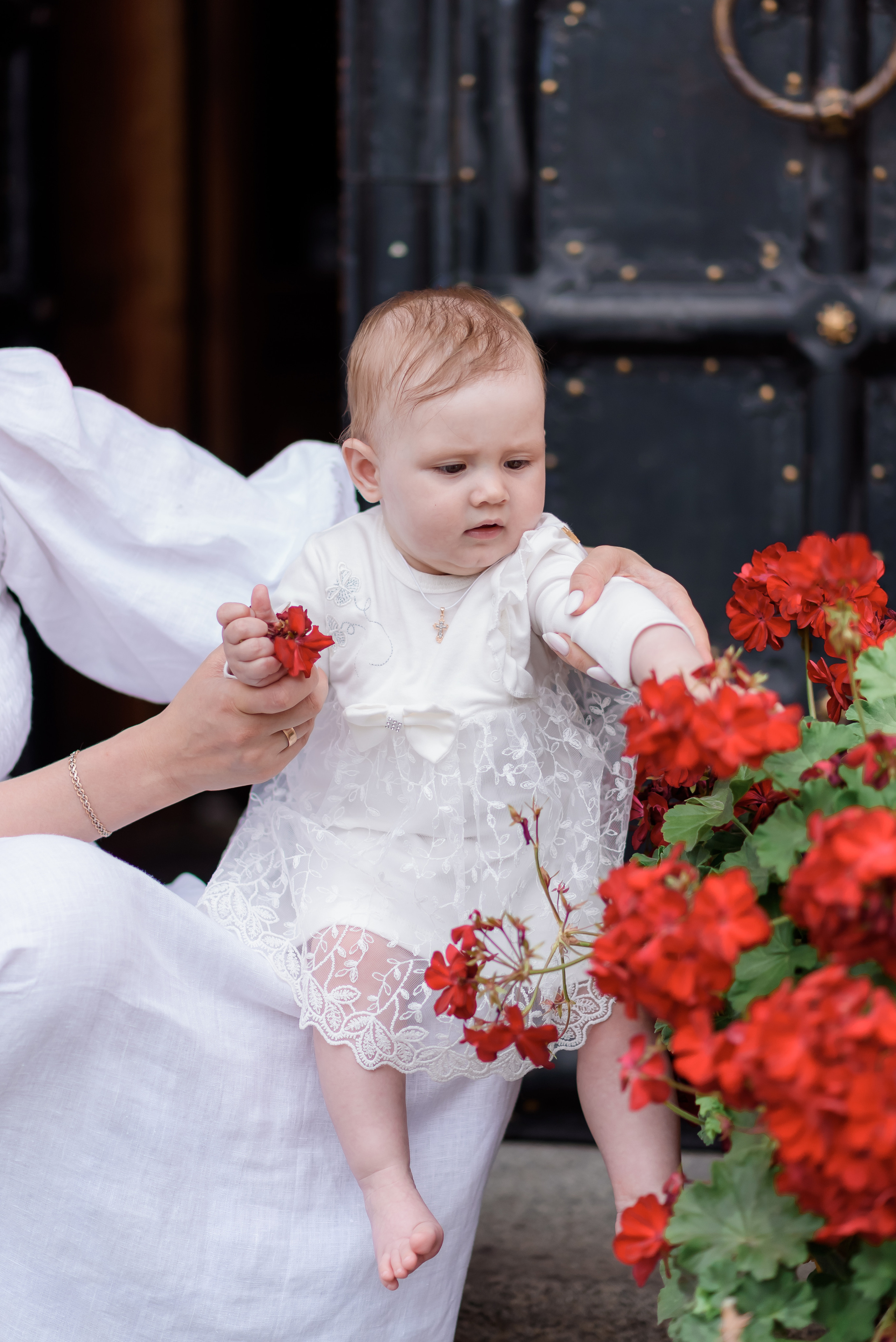 Хрещення Даринки. Храм Успіння Пресвятої Богородиці (Пирогоща). Київ. Сімейний та дитячий фотограф в Києві та Ірпені Тетяна Чайка