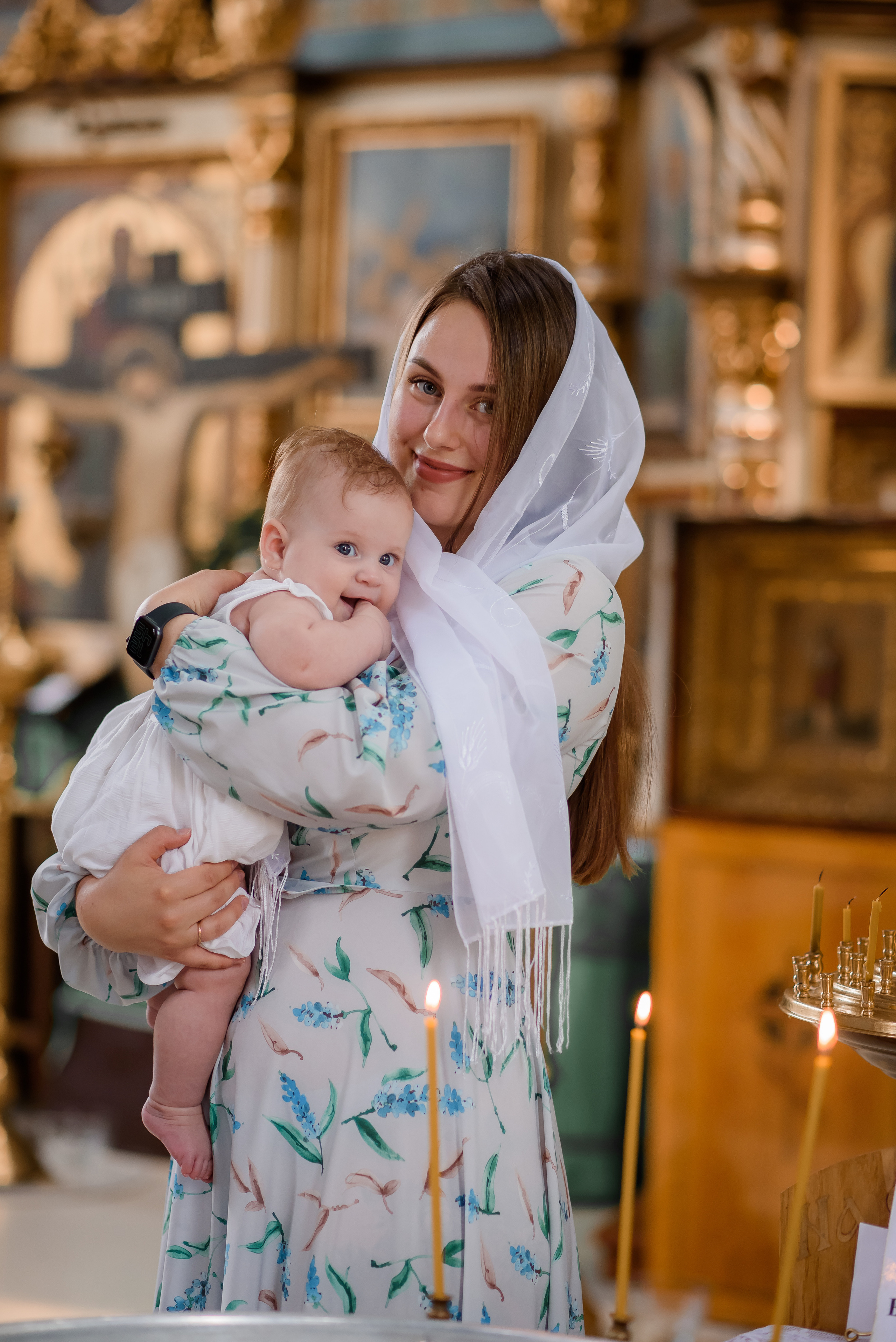 Хрещення Емми. Свято-Троїцька Церква м.Ірпінь. Сімейний та дитячий фотограф в Києві та Ірпені Тетяна Чайка