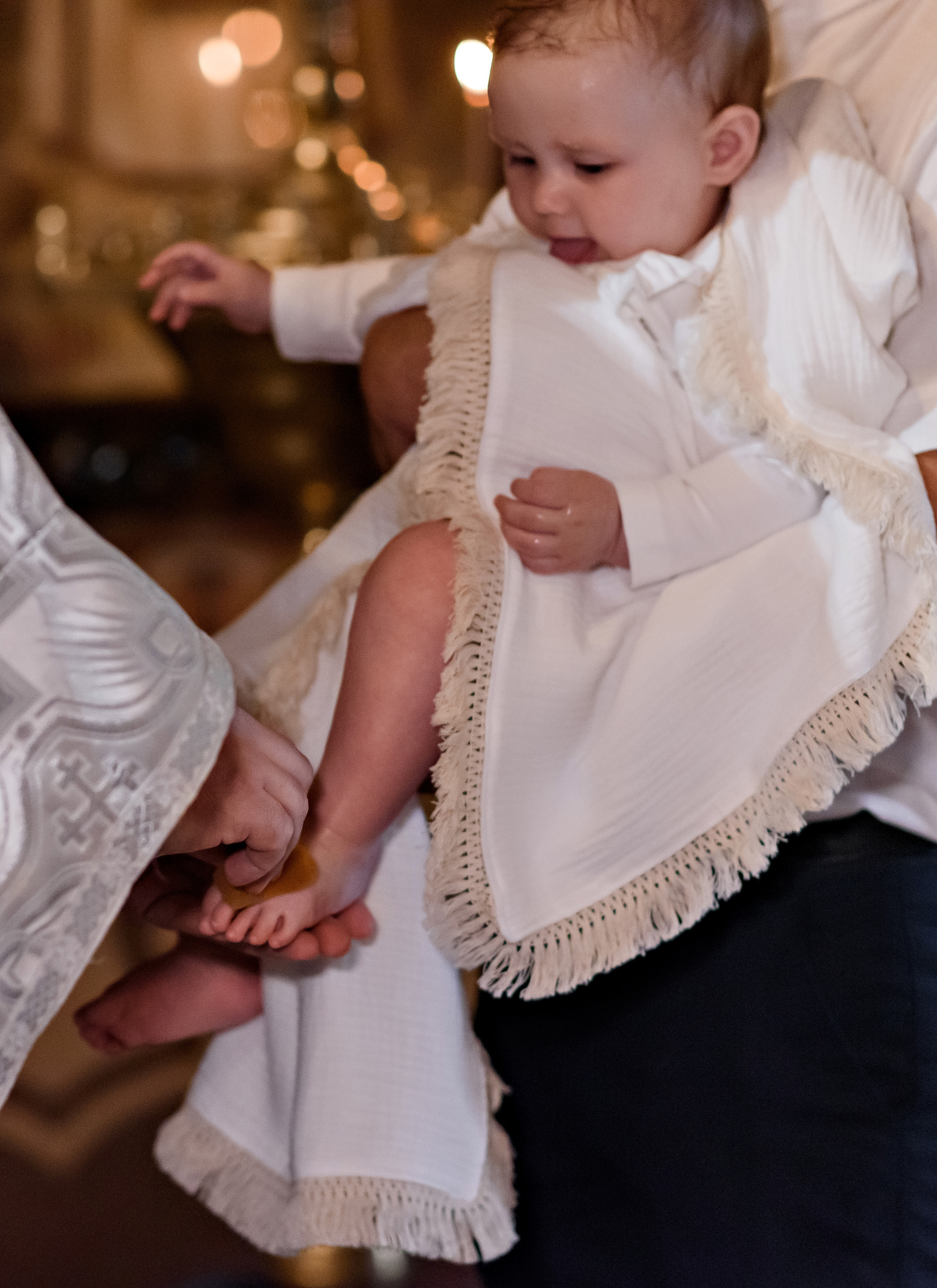 Хрещення Даринки. Храм Успіння Пресвятої Богородиці (Пирогоща). Київ. Сімейний та дитячий фотограф в Києві та Ірпені Тетяна Чайка