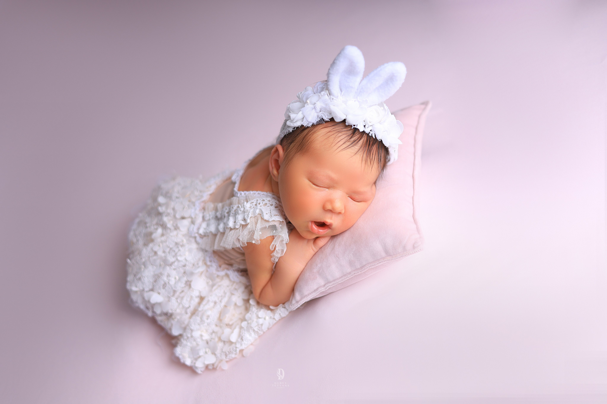 Focení novorozence miminek Praha a celé ČR Focení novorozence miminek Praha a celé ČR, newborn photography Prague