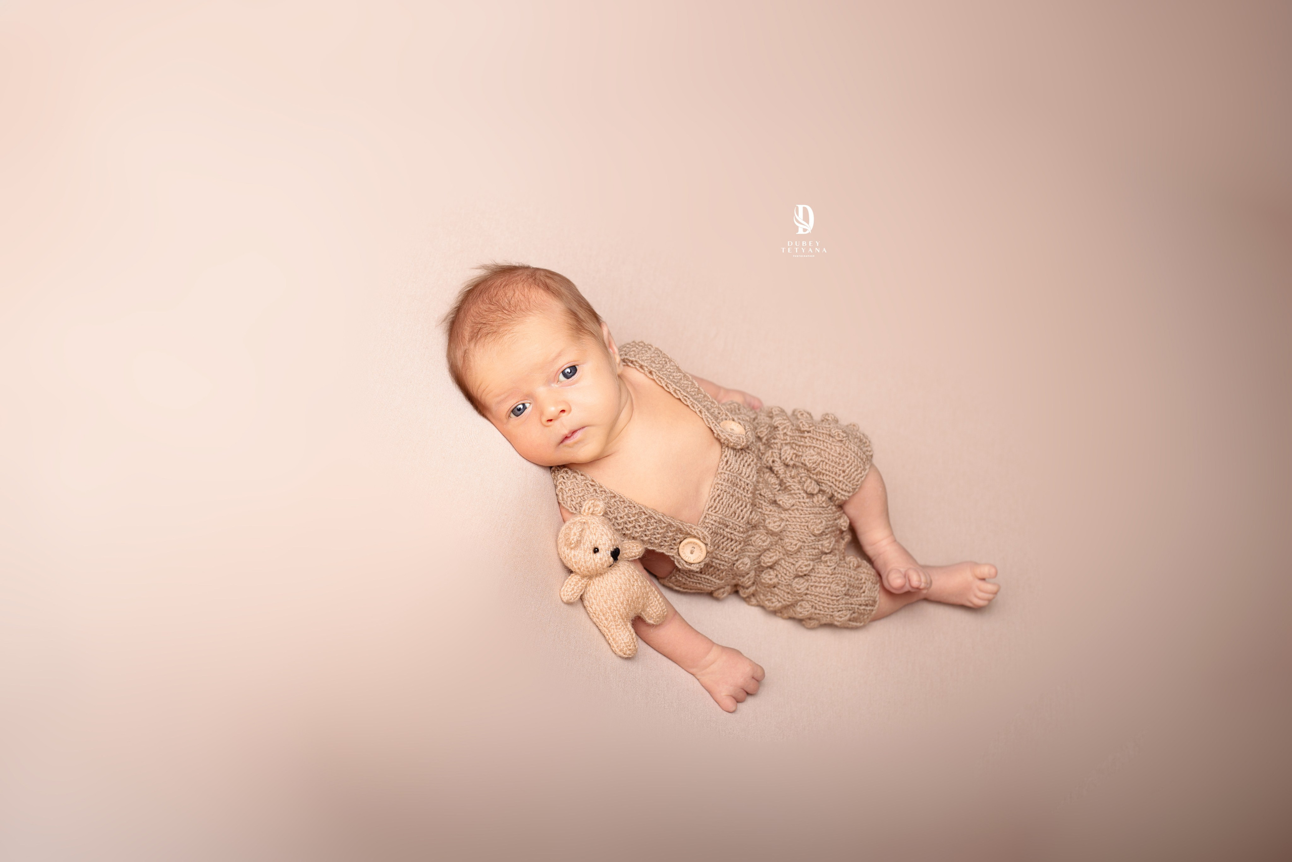 Focení novorozence miminek Praha a celé ČR, newborn photography Prague