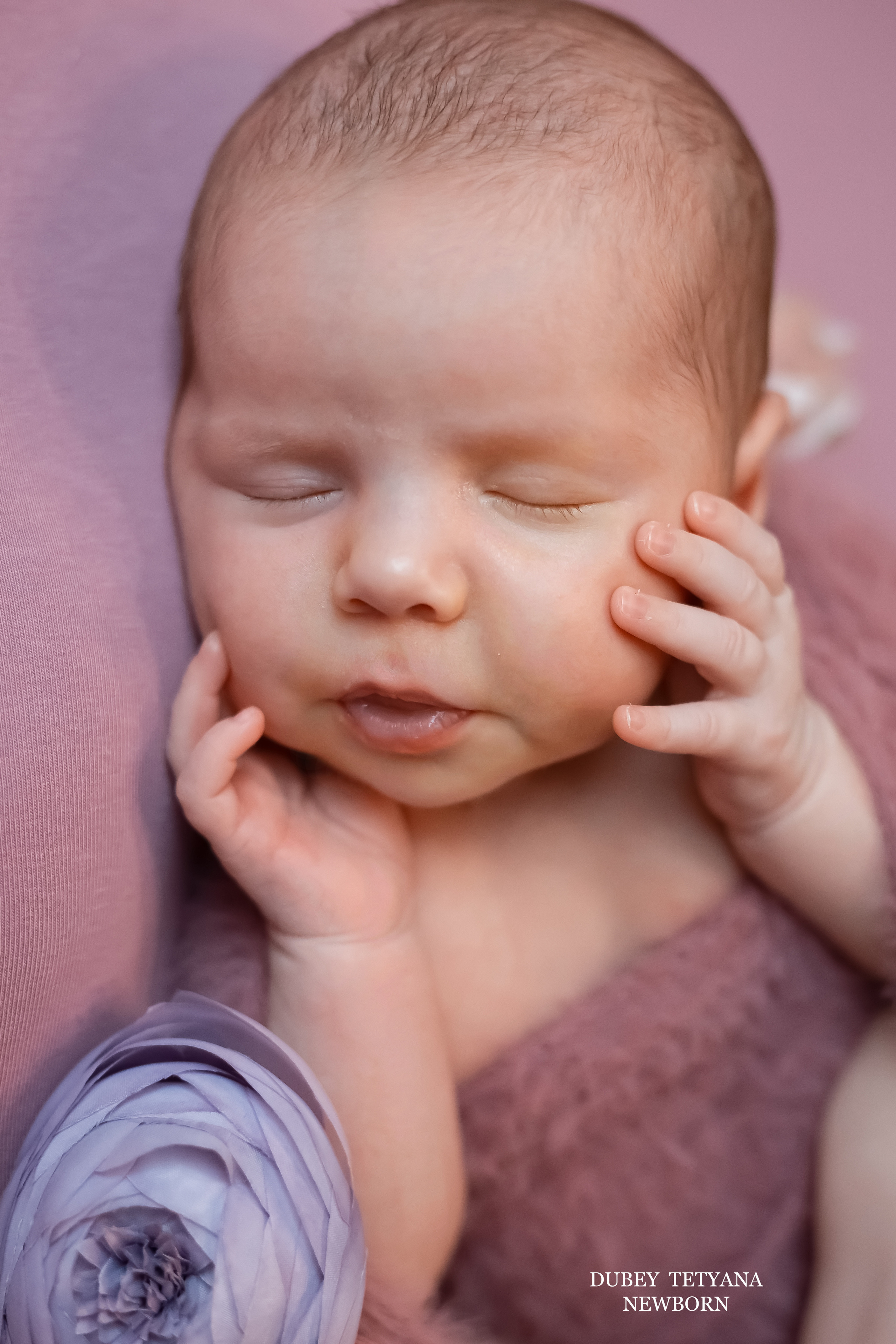 Focení novorozence miminek Praha a celé ČR, newborn photography Prague
