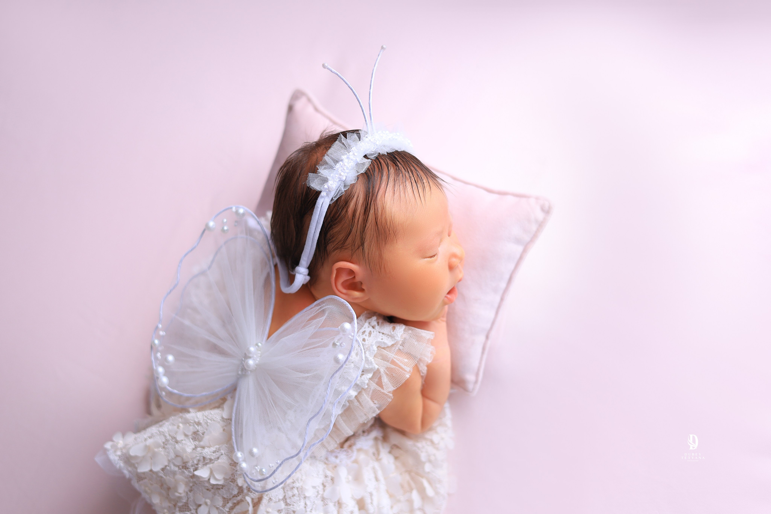 Focení novorozence miminek Praha a celé ČR Focení novorozence miminek Praha a celé ČR, newborn photography Prague