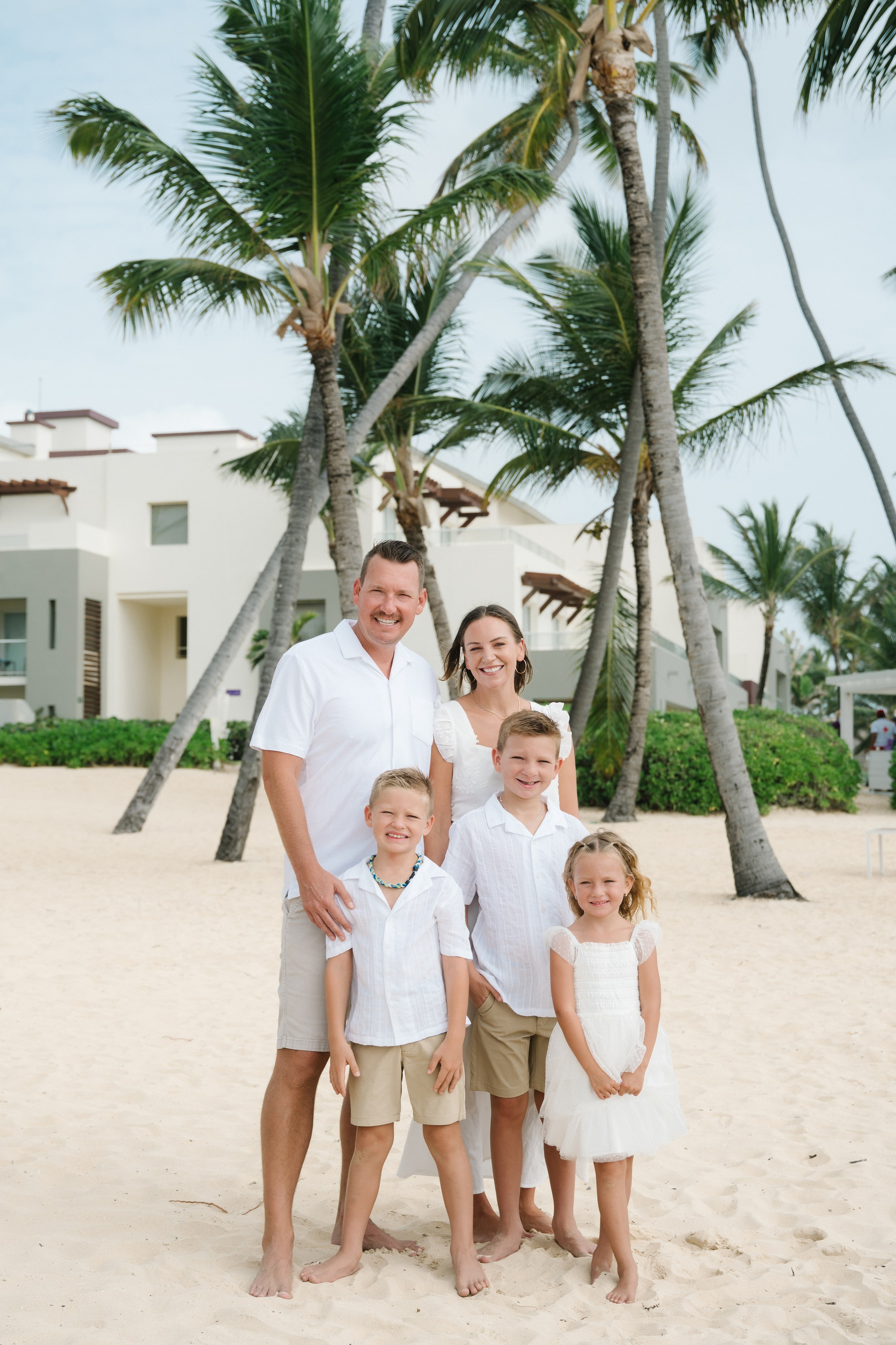 Juleen Olsen Family Session at Dreams Onyx Resort & Spa. Фотограф в  Доминикане | Валико Проскурнин
