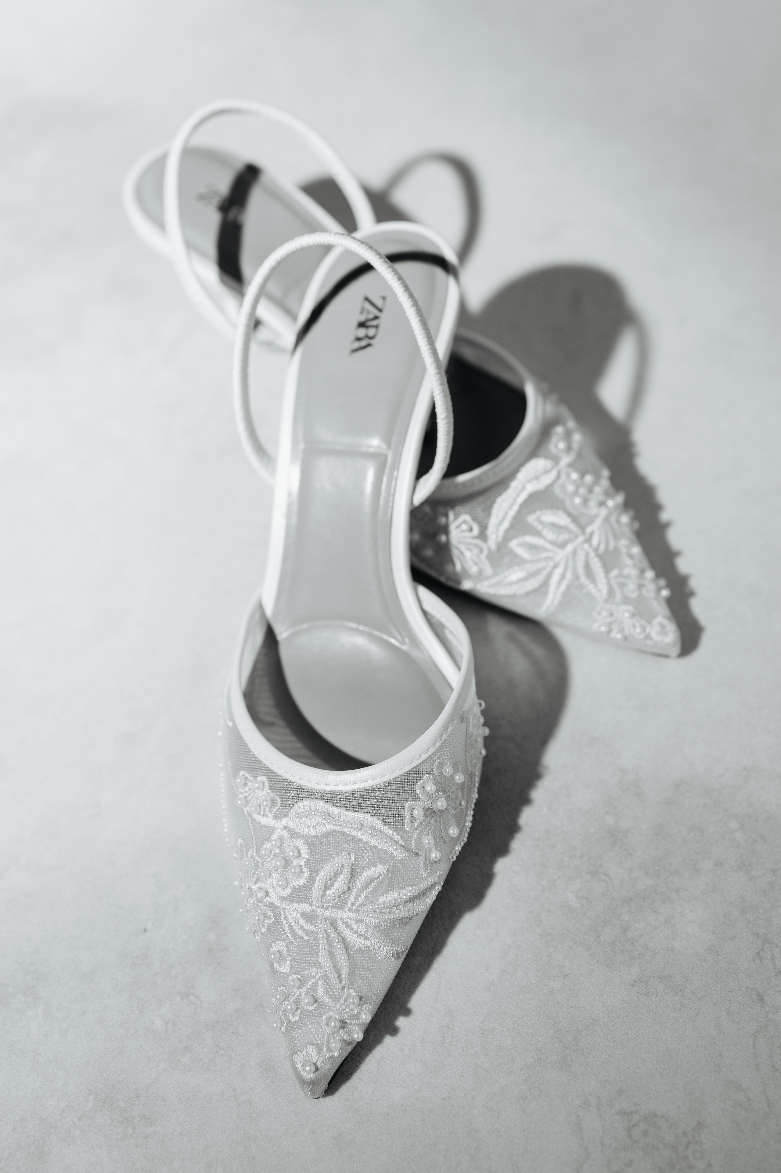 Wedding Photographer Editorial Storytelling Cluj, Romania & Europe|Lore Photography