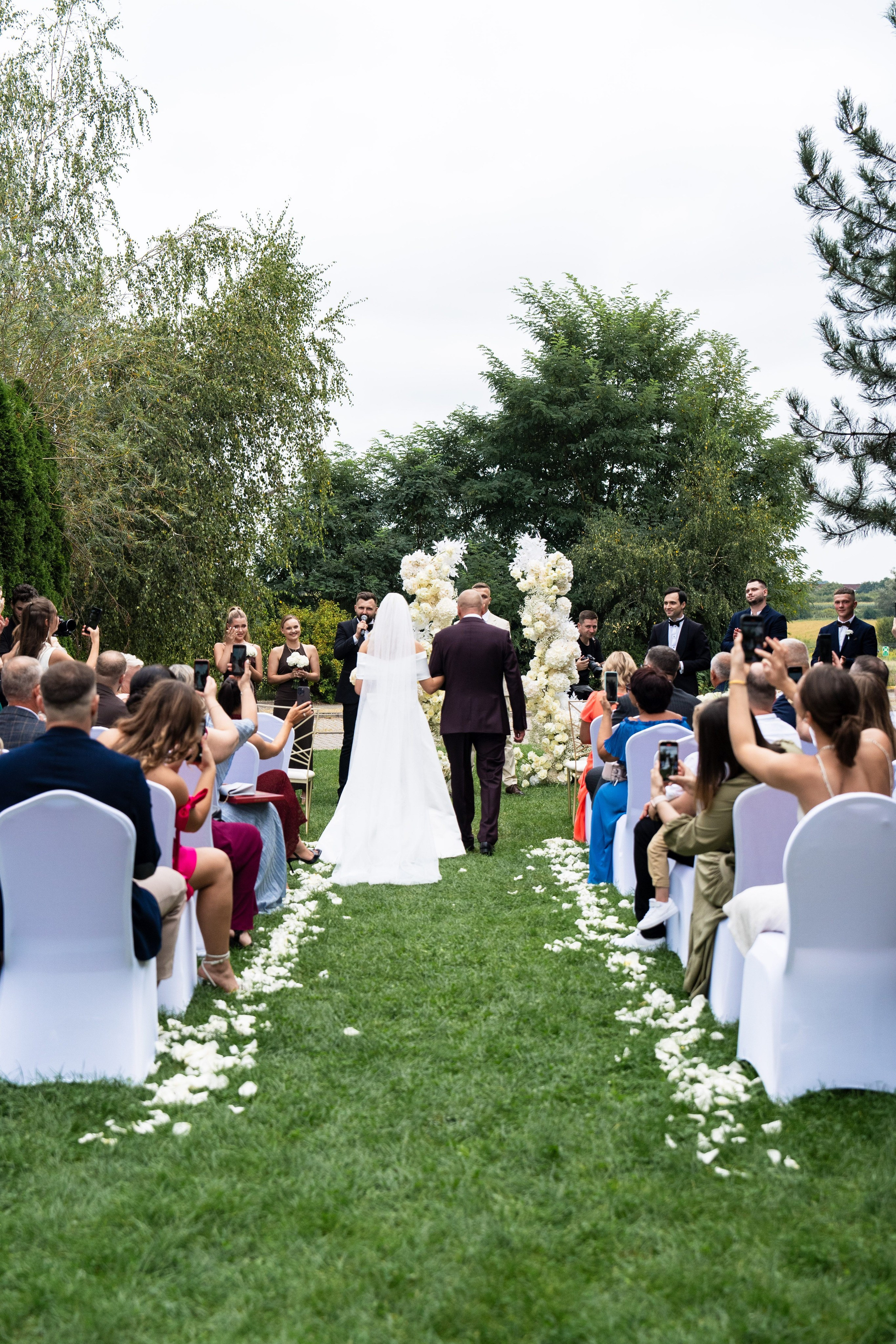 Polish outdoor wedding ceremony