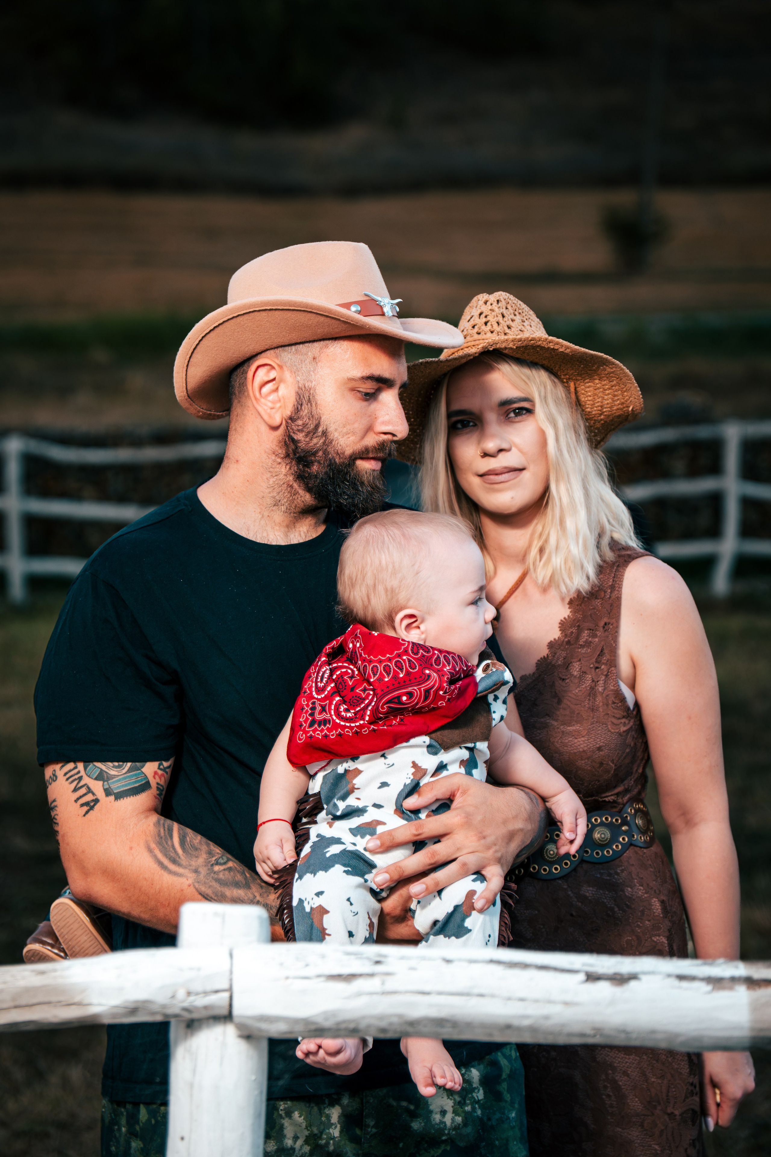 Galerii - portrete. Catalin Glavan - Fotograf | Visual storyteller