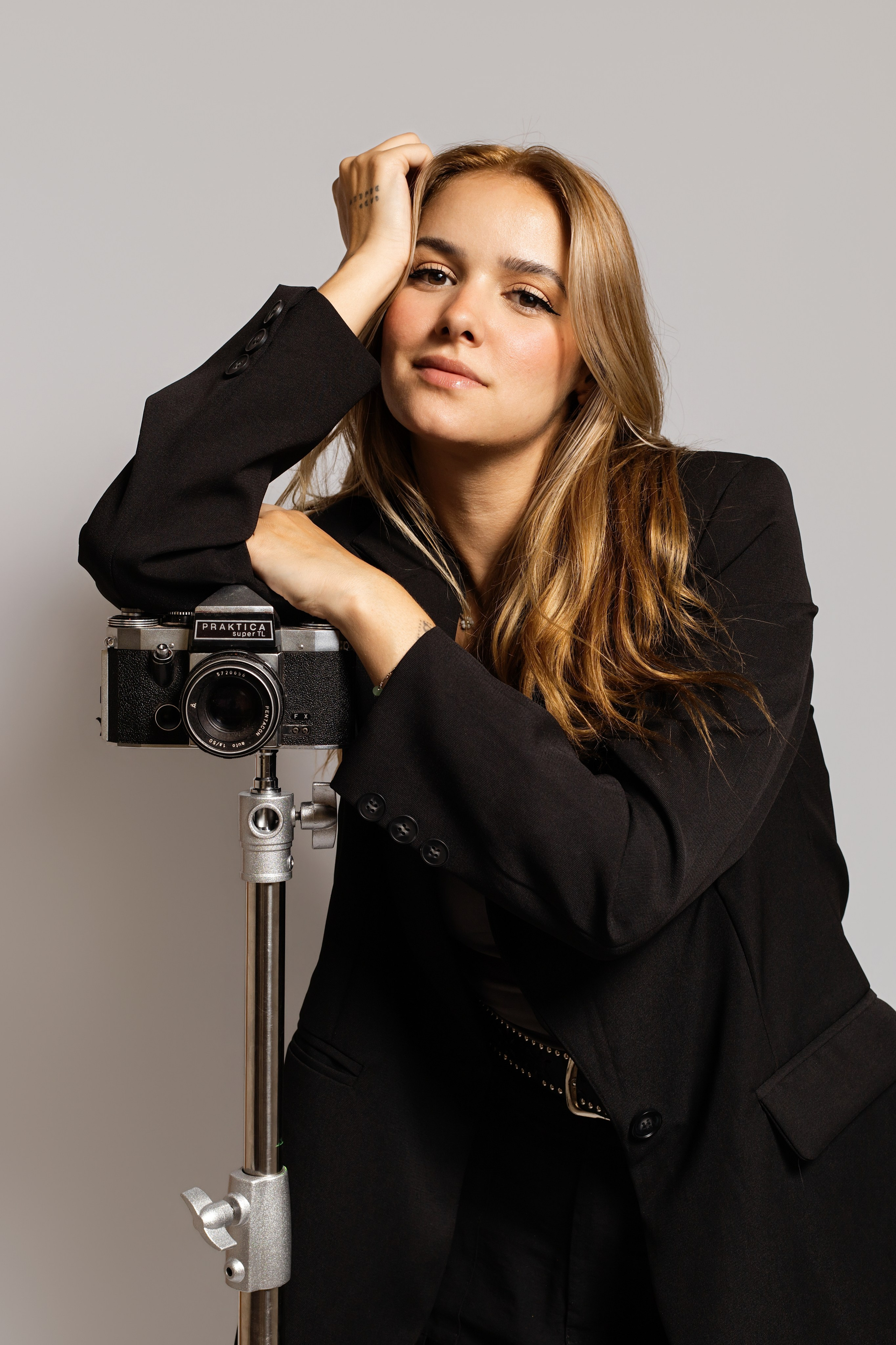 SOBRE MIM. Eu Talyssa Mendonça (Fotógrafa, Goiânia — GO)