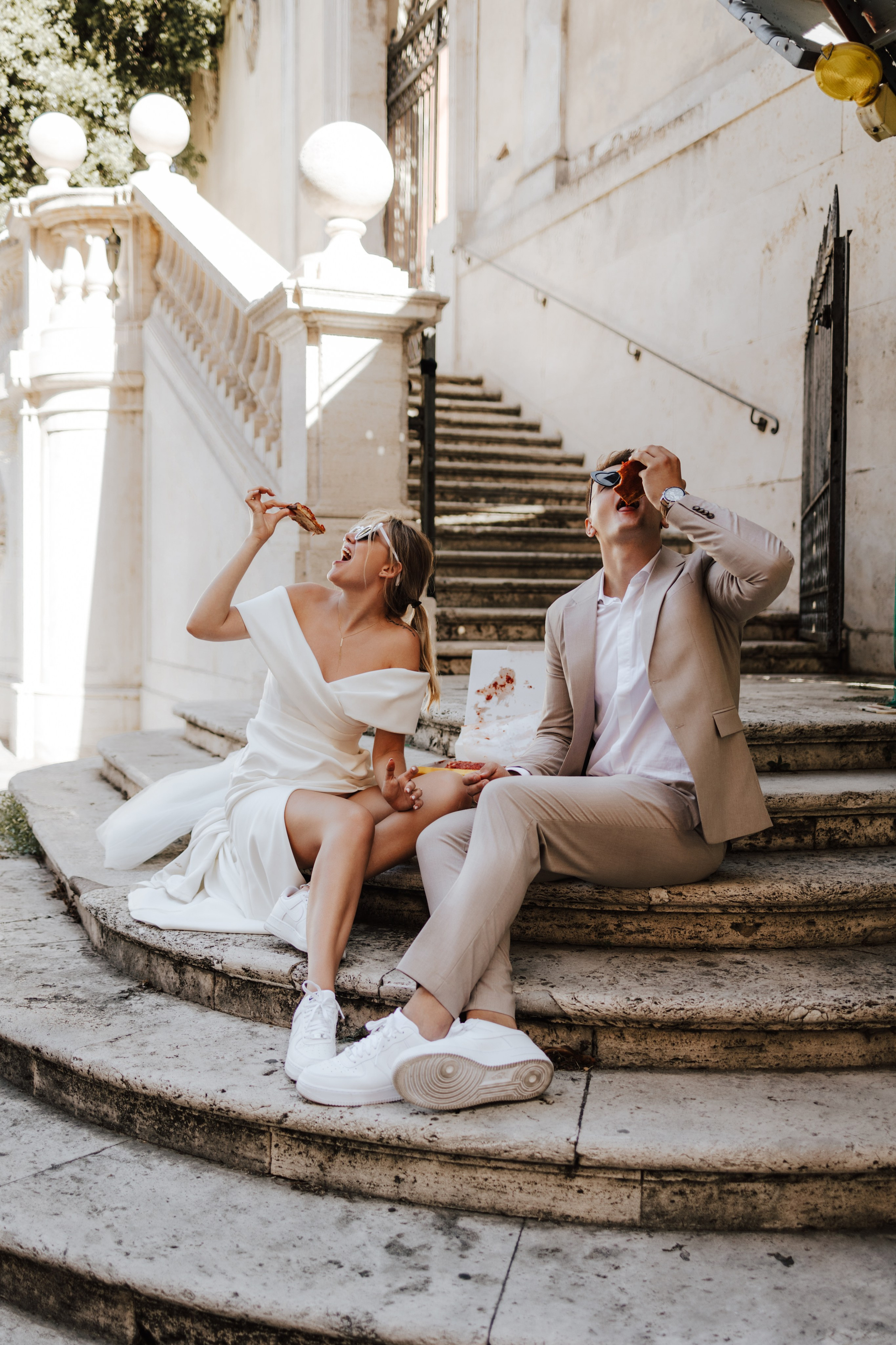 Rzym – pełen historii, ciepła i włoskiego temperamentu – stał się tłem dla wyjątkowej historii Klaudii i Michała 🤎. Fotograf Siedlce