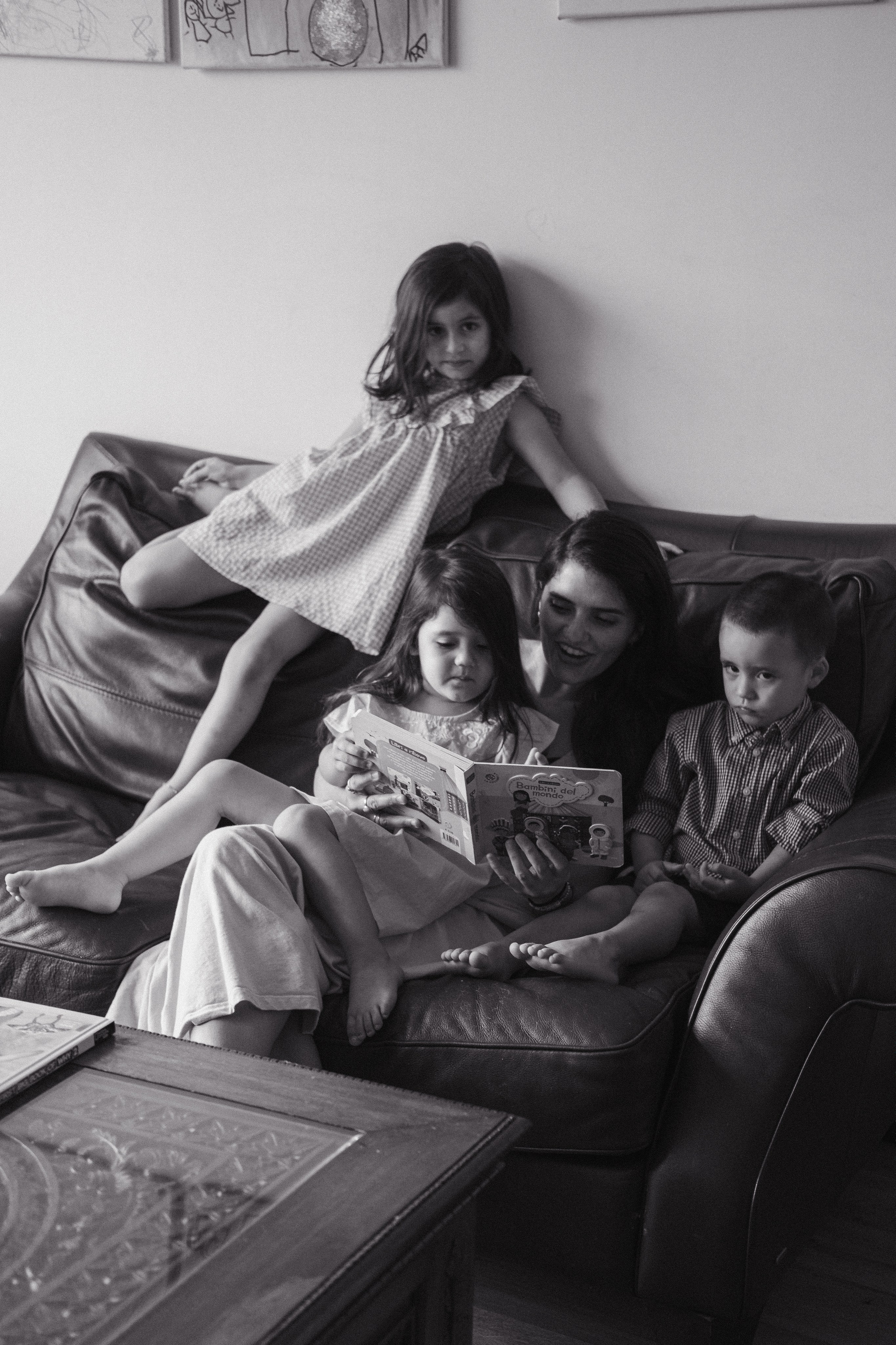 Why In-Home Family Photo Sessions Matter | In-home sessions in Richmond, VA. Family Photographer Anna Dobrovolskaia | Richmond, VA