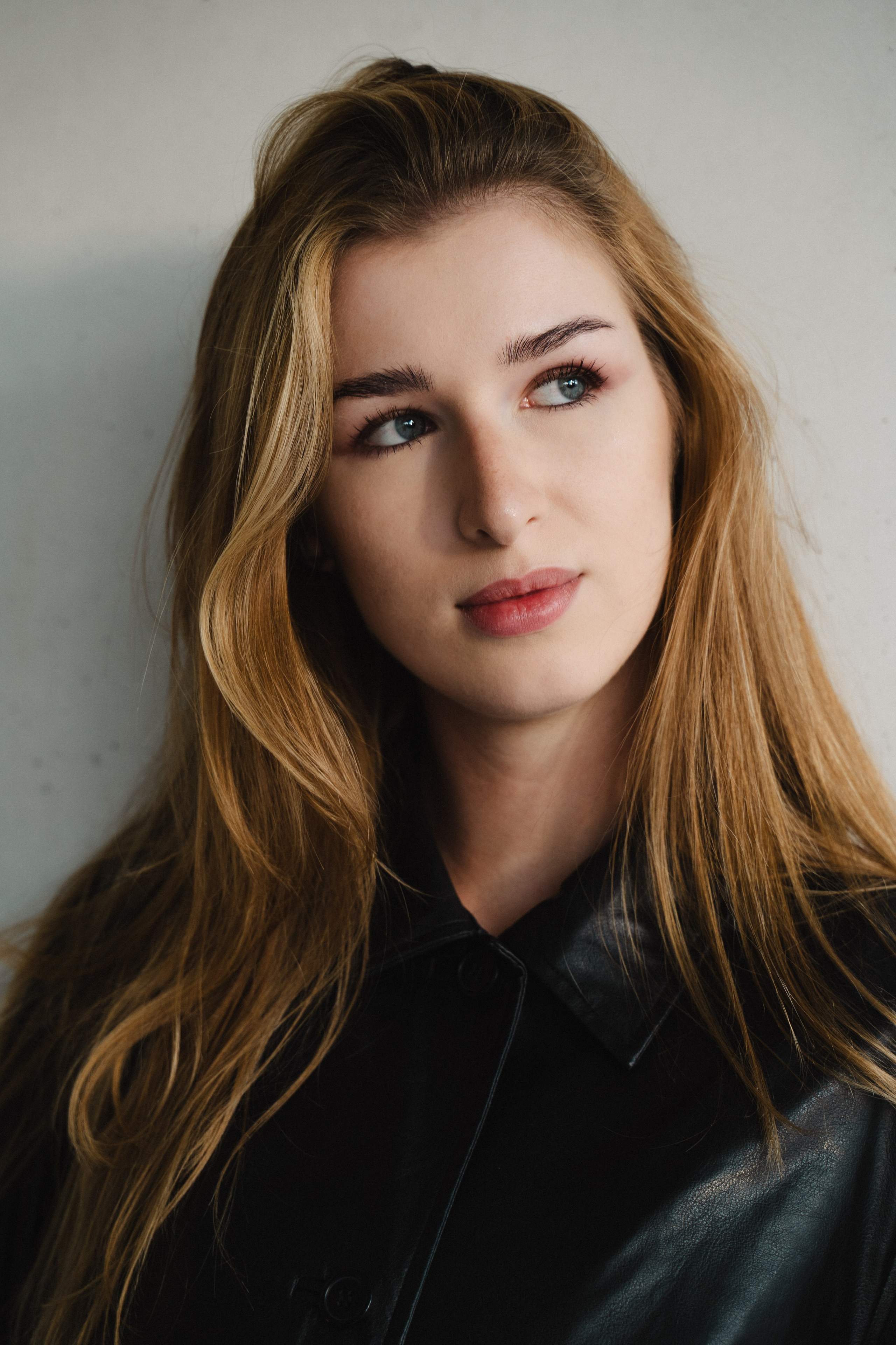 Portrety plenerowe. Olga Kępka-Peryt|Naturalna fotografia portretowa i lifestyle|Warszawa i okolice