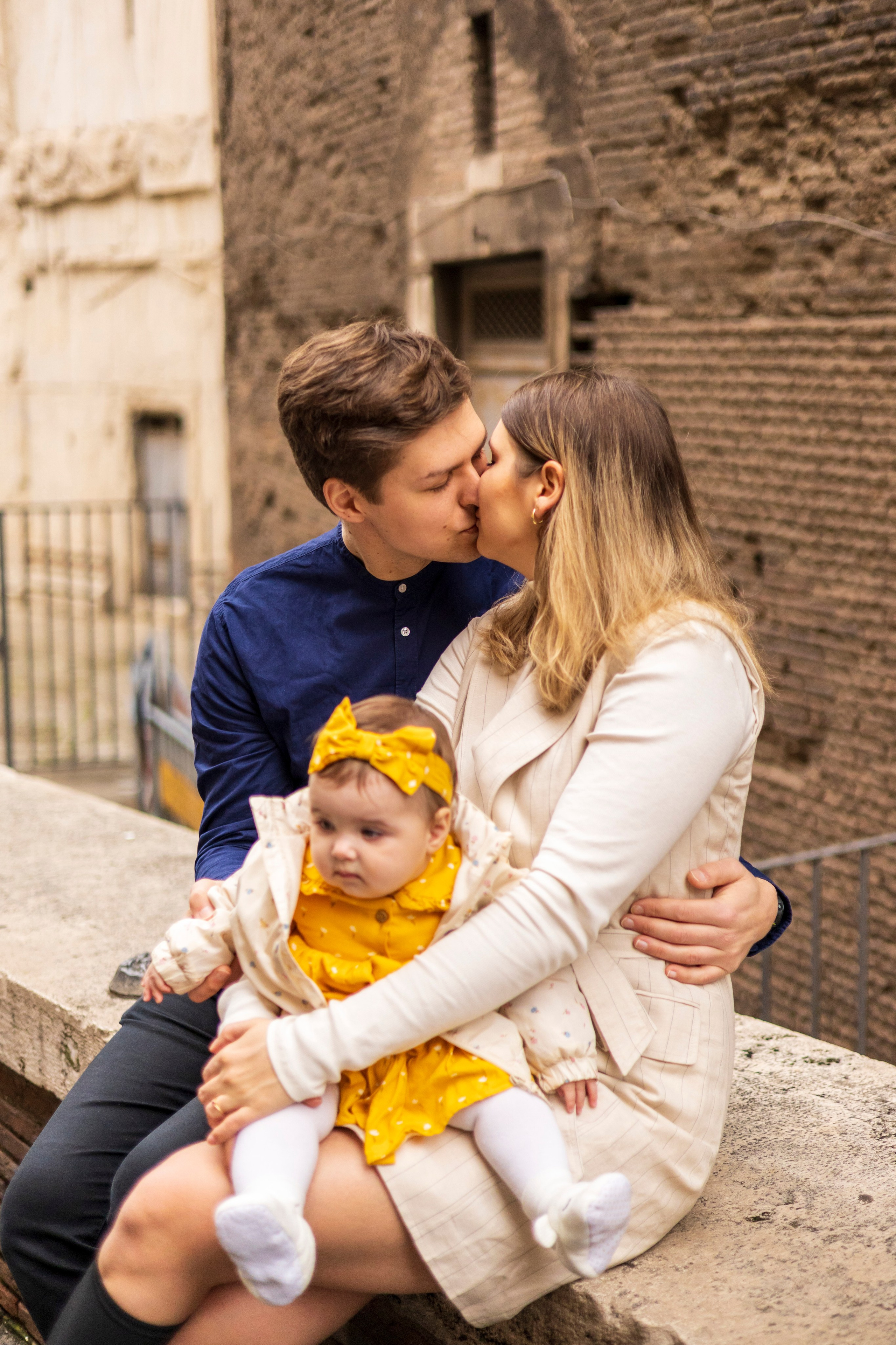 FAMILY. Hi! My name is Irena, and I’m a professional photographer specializing in family photography, love stories, and individual photoshoots