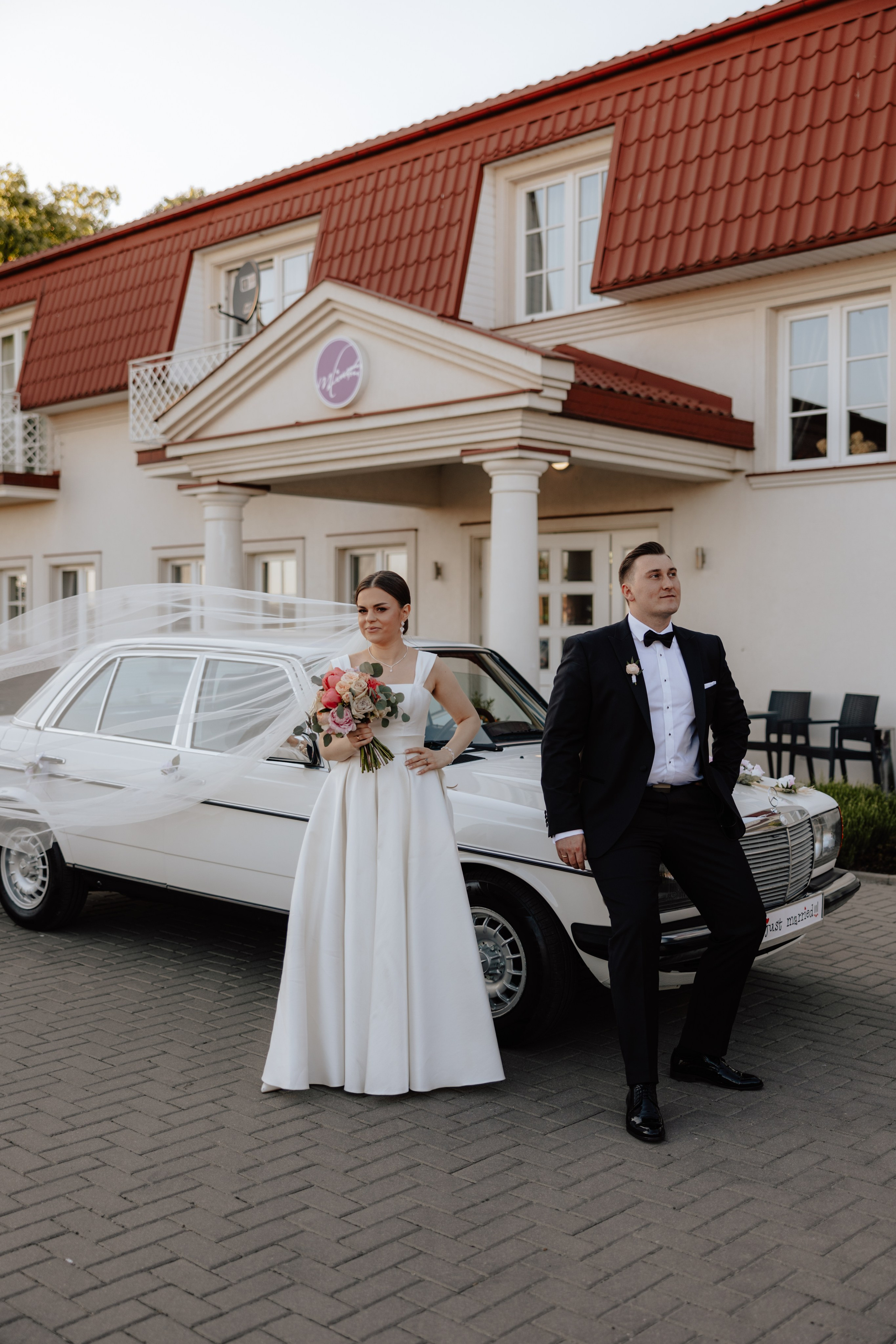 Elegancki ślub Pauliny i Daniela w Miód Lawenda 💜. Fotograf Siedlce