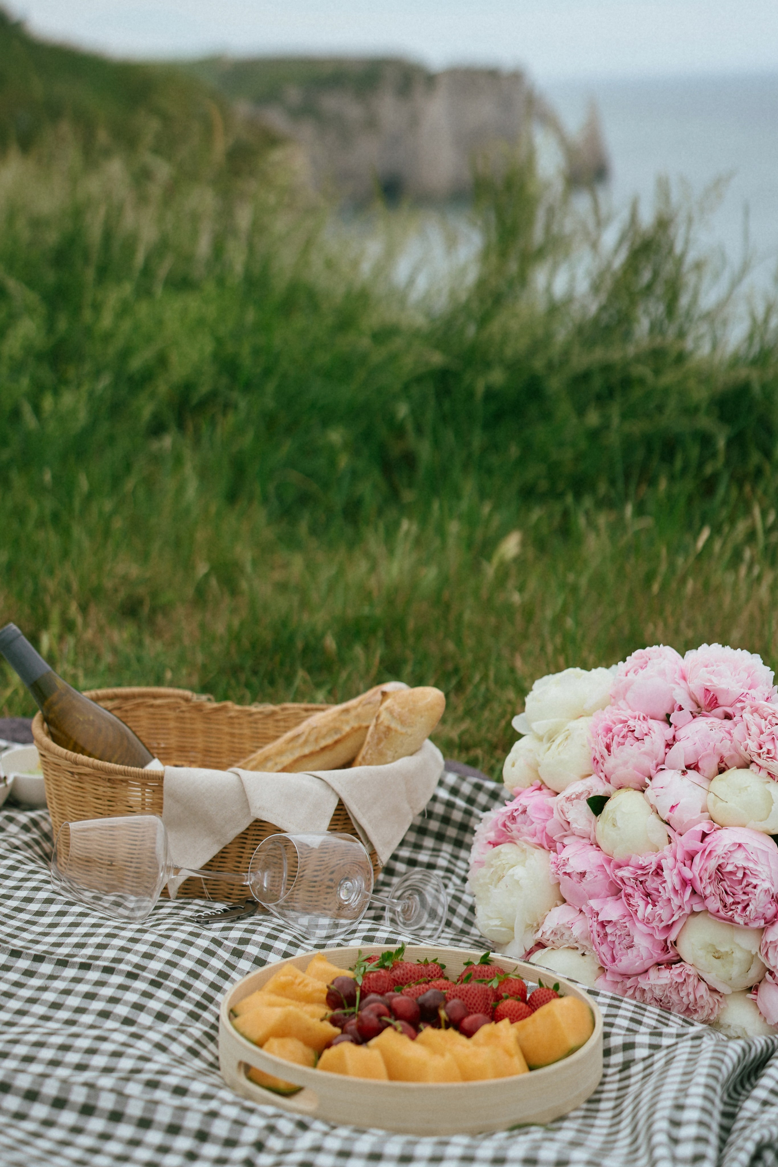 Secret engagement proposal. Photographer Khrystyna Voronova