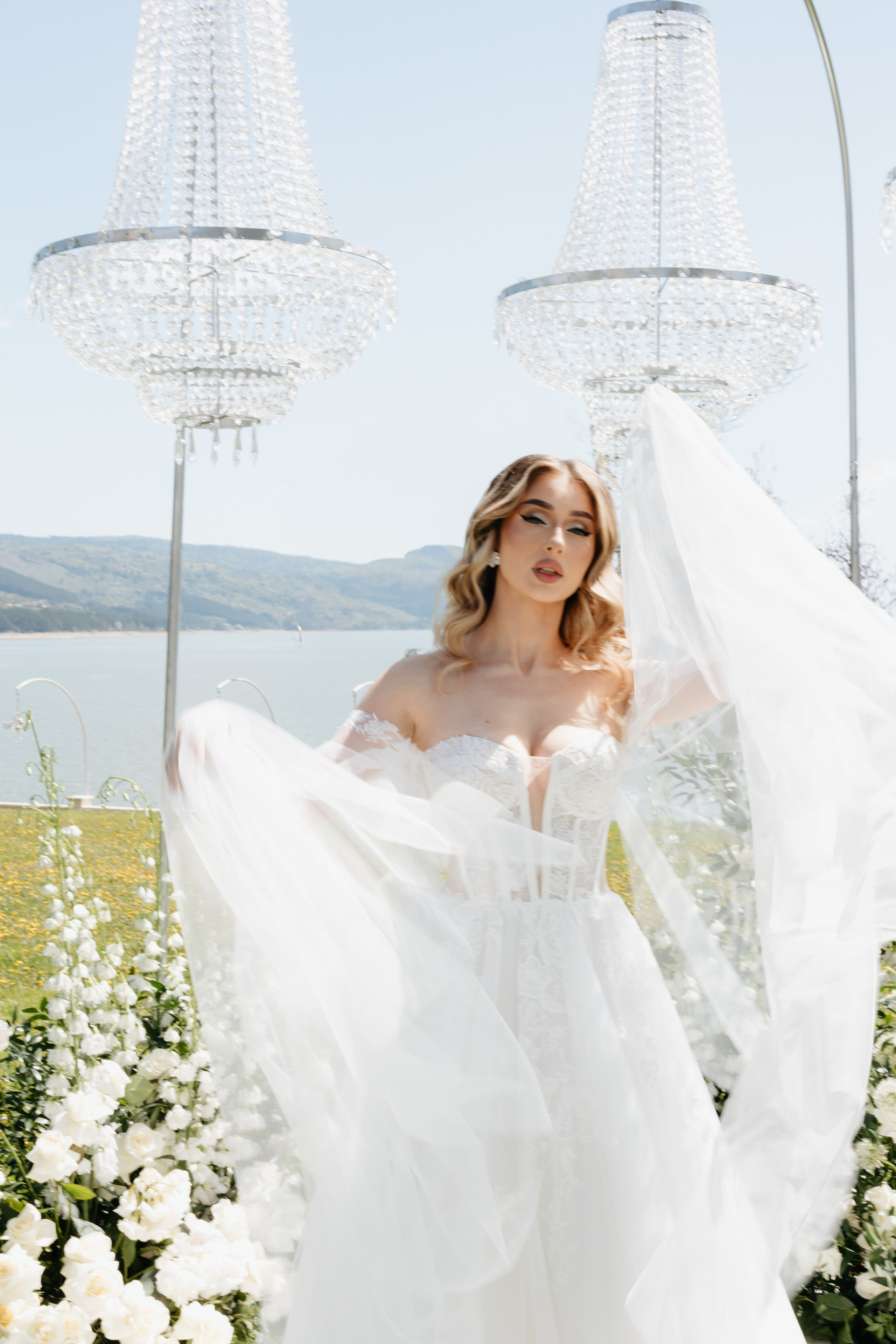 EXPERIENCE. Wedding Photographer Editorial Storytelling Cluj, Romania & Europe|Lore Photography
