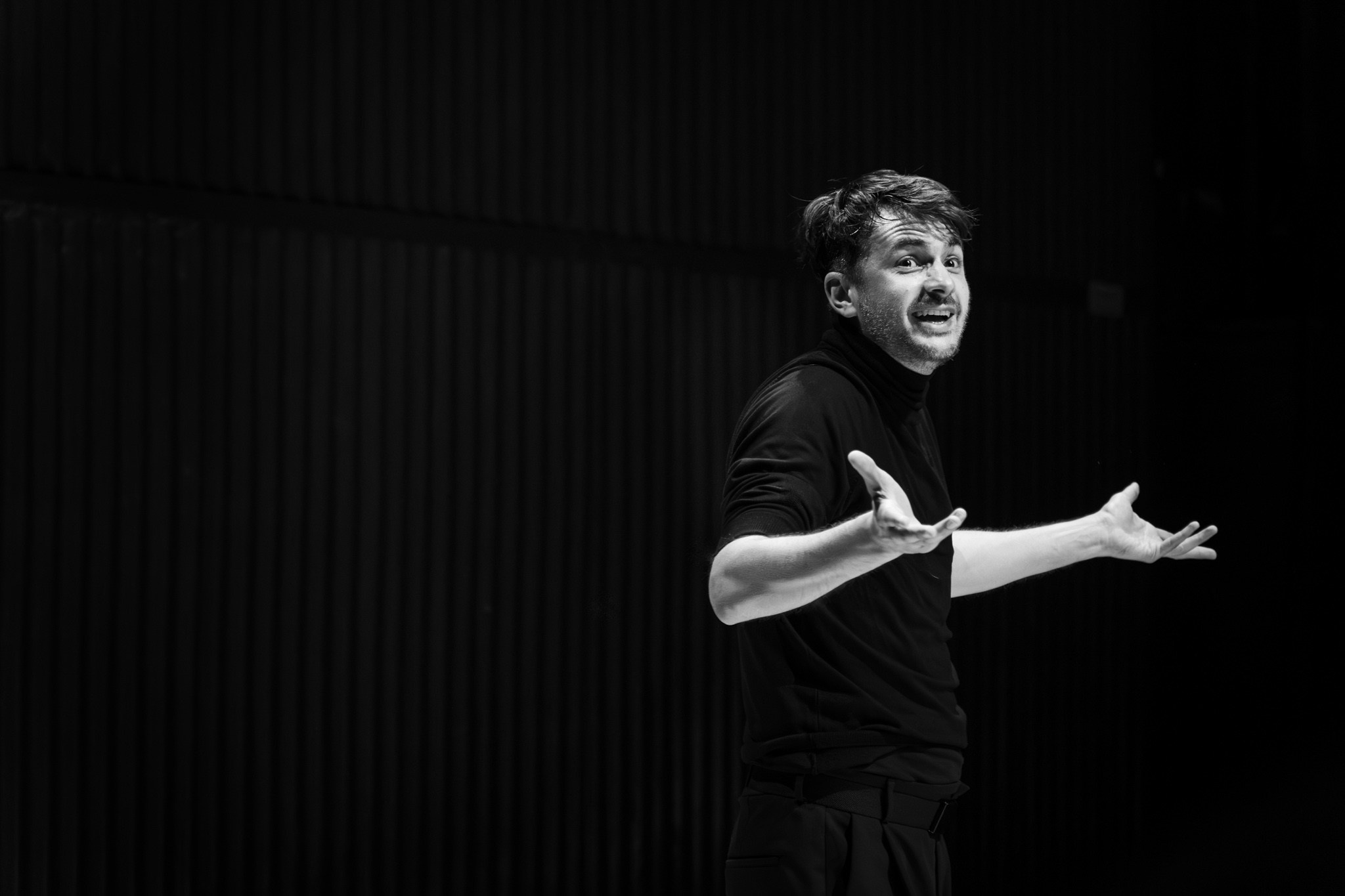 Vlad Udrescu Hamlet Catalin Glavan fotograf craiova teatru national
