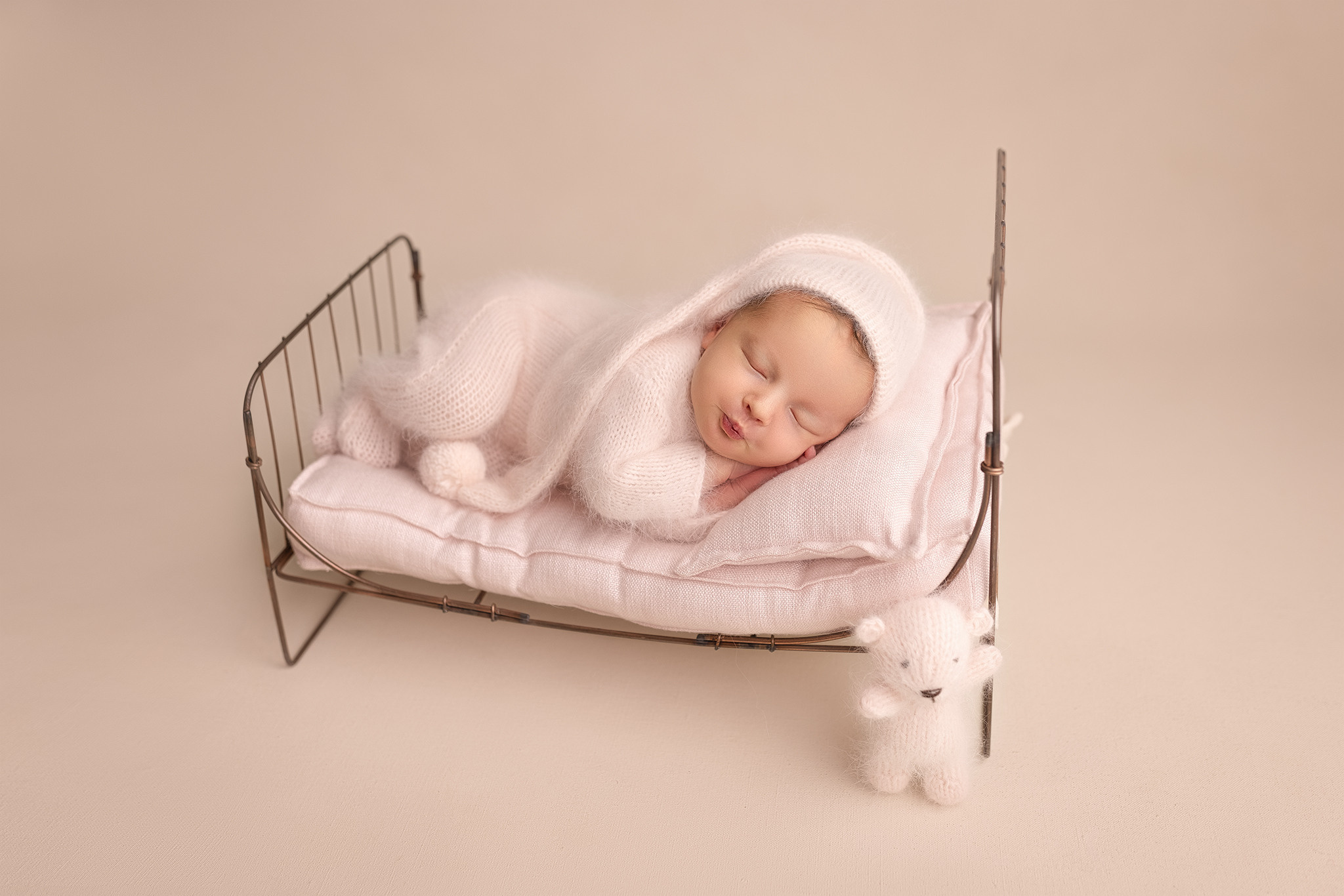 NEWBORN съёмка. Фотограф в Юрмале и Риге Анна Джибути Anna Dzibuti
