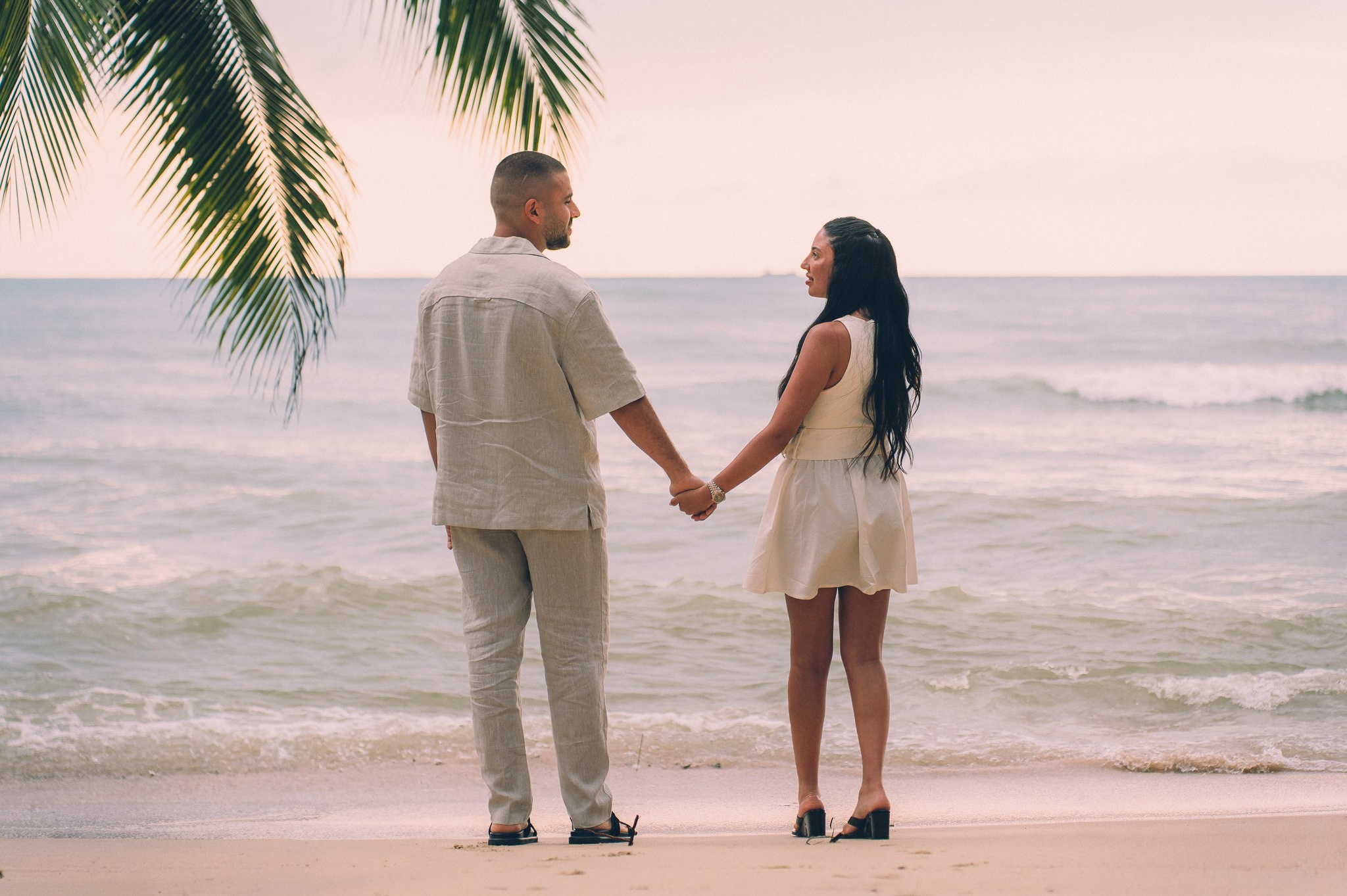 Gallery. Marriage Proposal & Romantic Beach Dinner in Pattaya