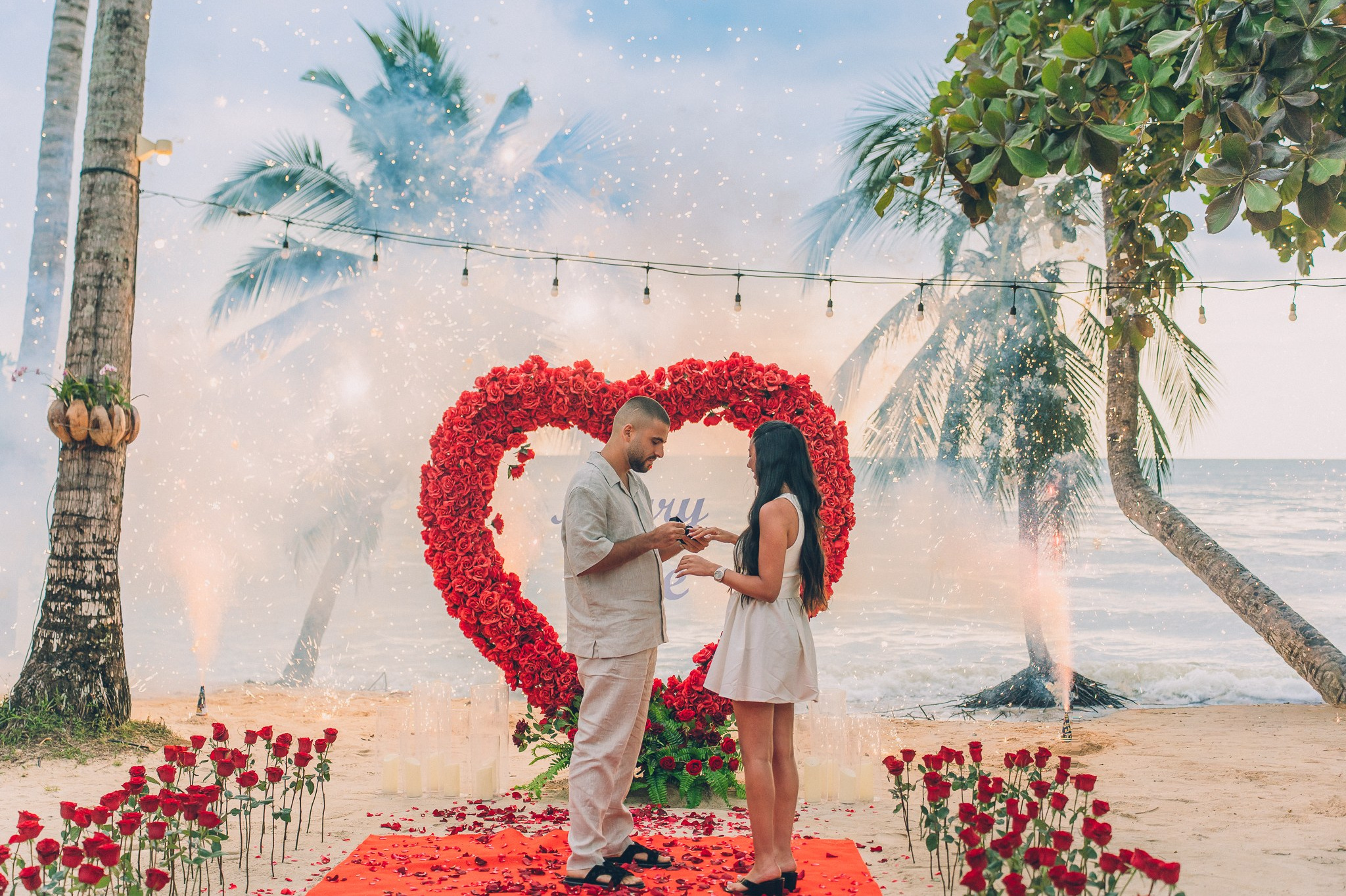 Gallery. Marriage Proposal & Romantic Beach Dinner in Pattaya