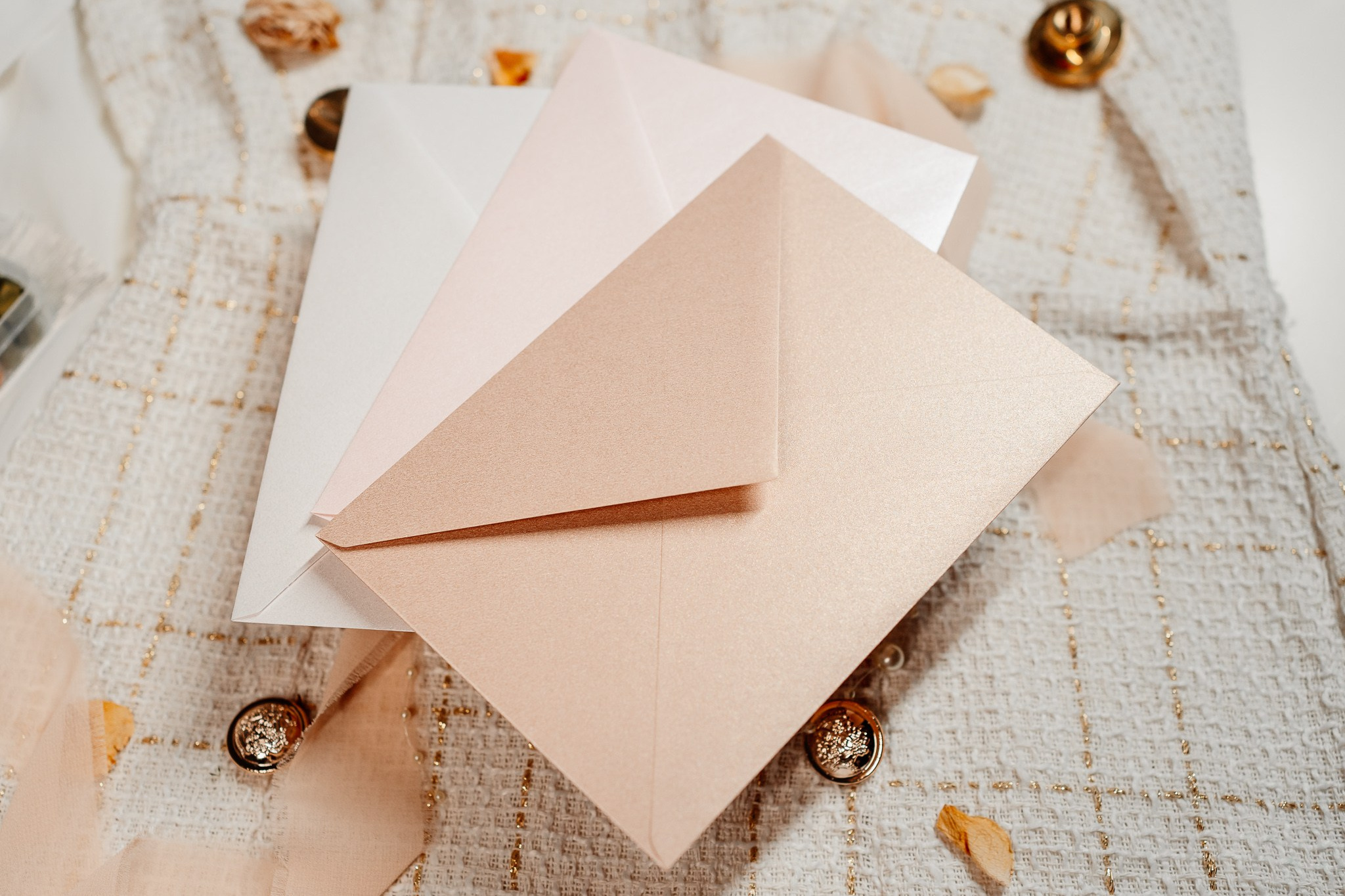 Plicuri. Fotograf Nuntă, Botez și Cununie Civilă în București - Mihai Popa