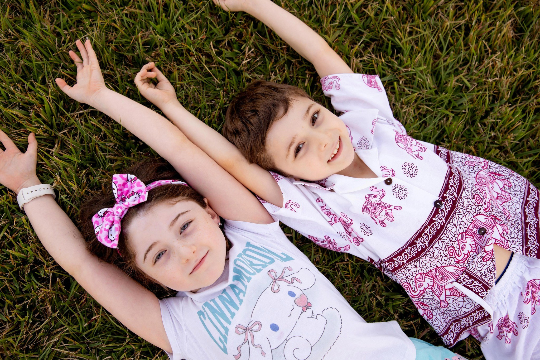 Extended family session in a park. Miami Family and Event Photographer