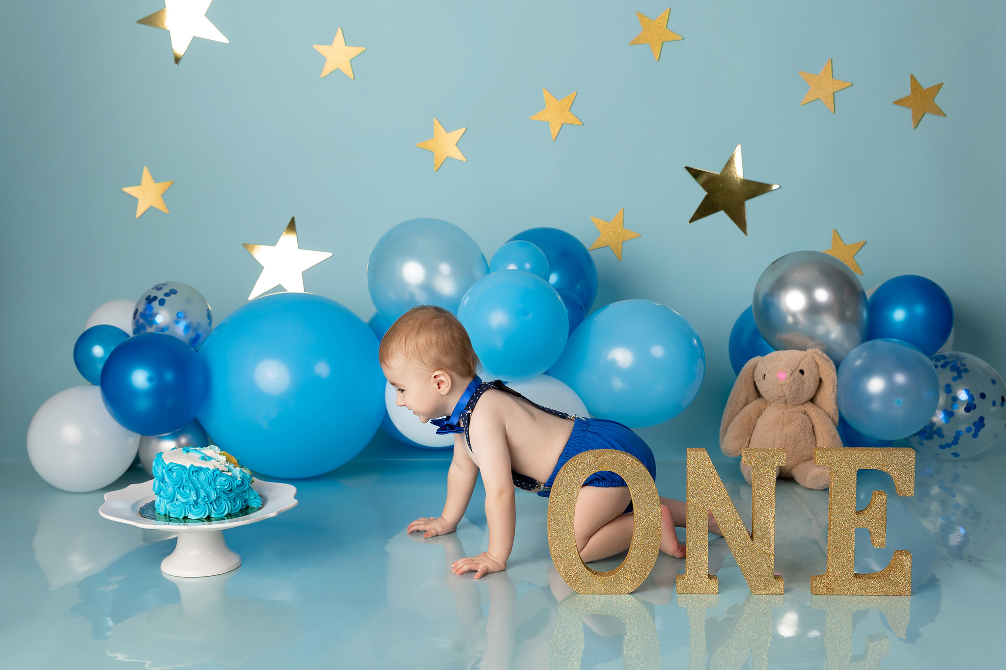 Adam’s Smash Cake. Miami Family and Event Photographer