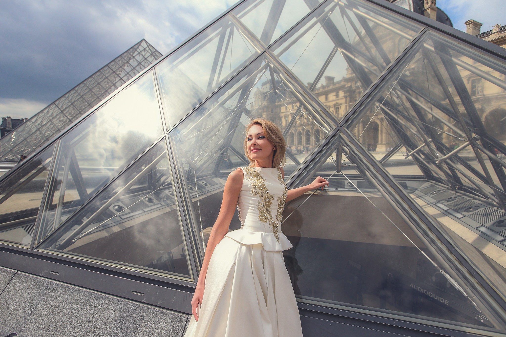 Top 7 Breathtaking Paris Elopement Locations. Photographe à Paris