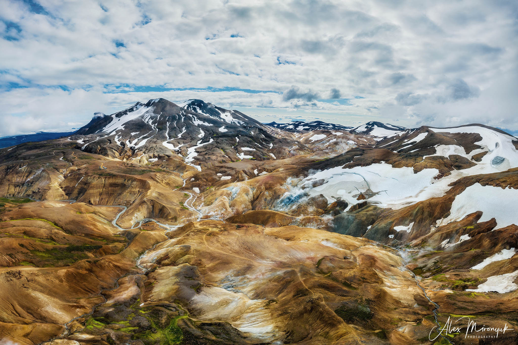 All Colors Of Iceland. Pet, Senior, Landscape, portrait studio, photographer in Miami and Sou