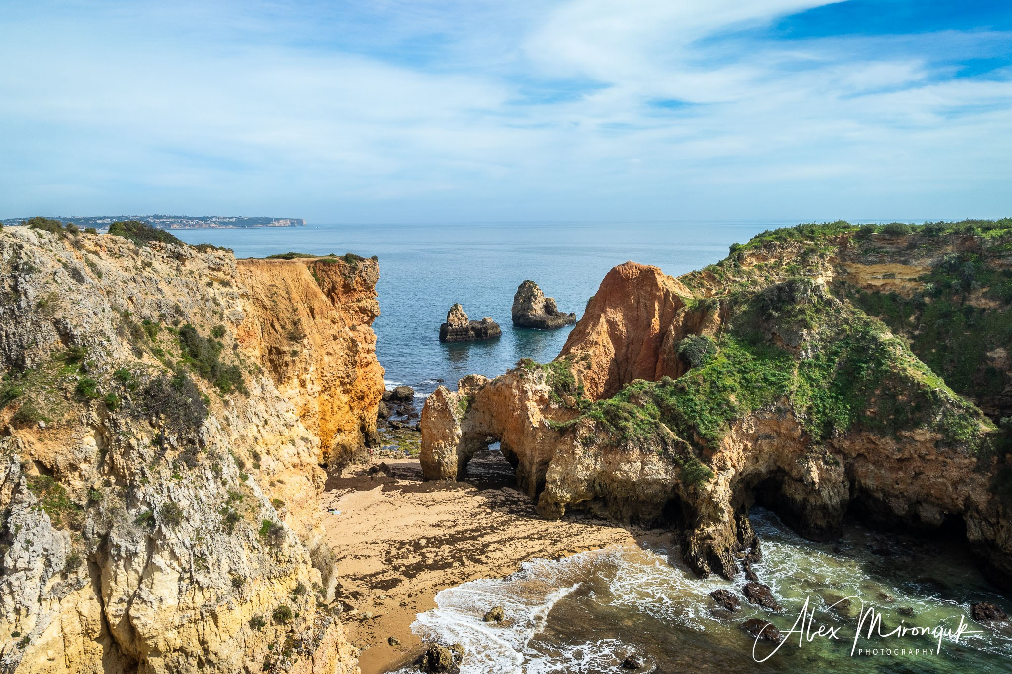 Portugal’s Scenic Treasures. Pet, Senior, Landscape, portrait studio, photographer in Miami and Sou