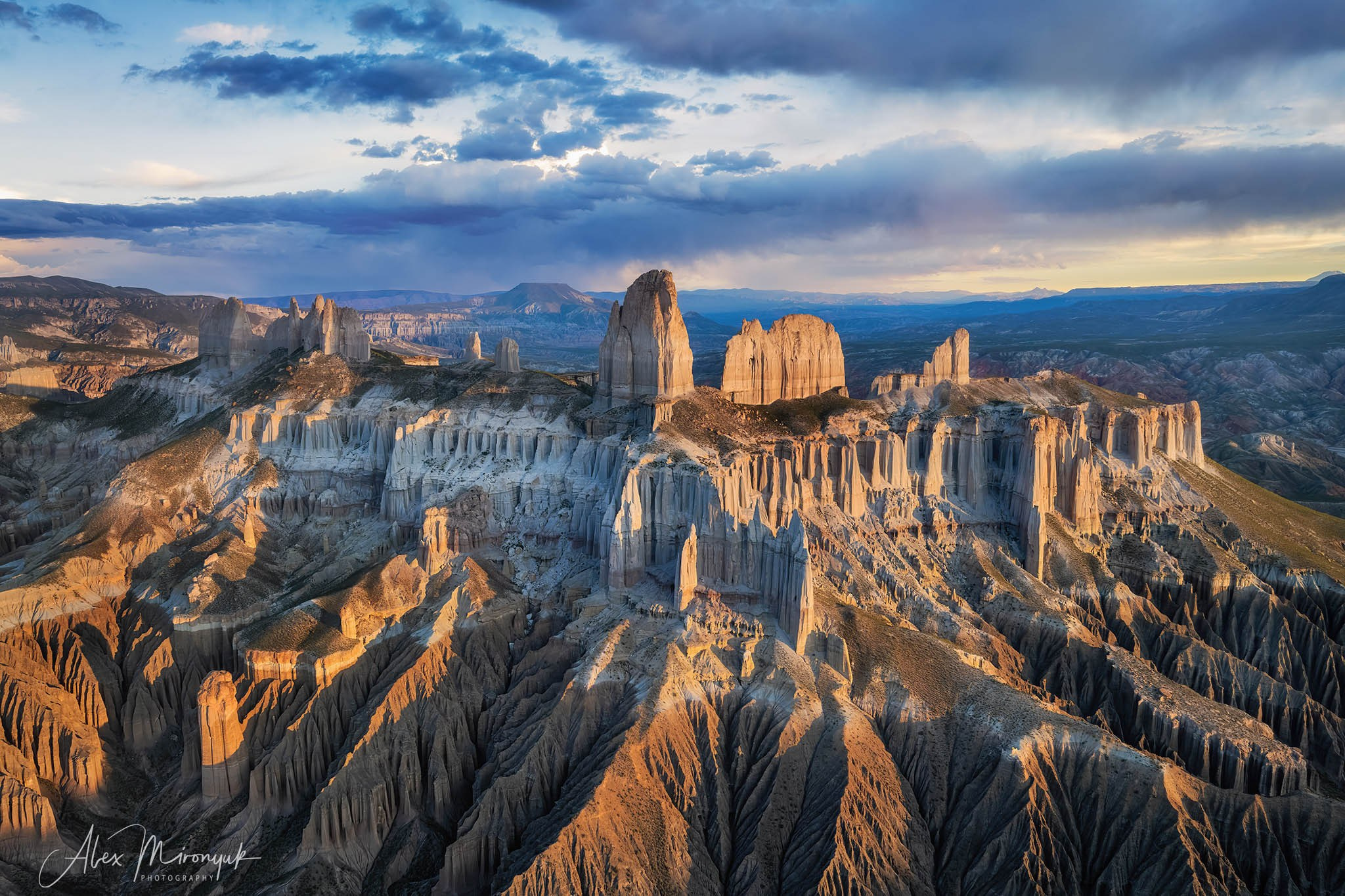 Bolivia Adventure — 2025. Pet, Senior, Landscape, portrait studio, photographer in Miami and Sou