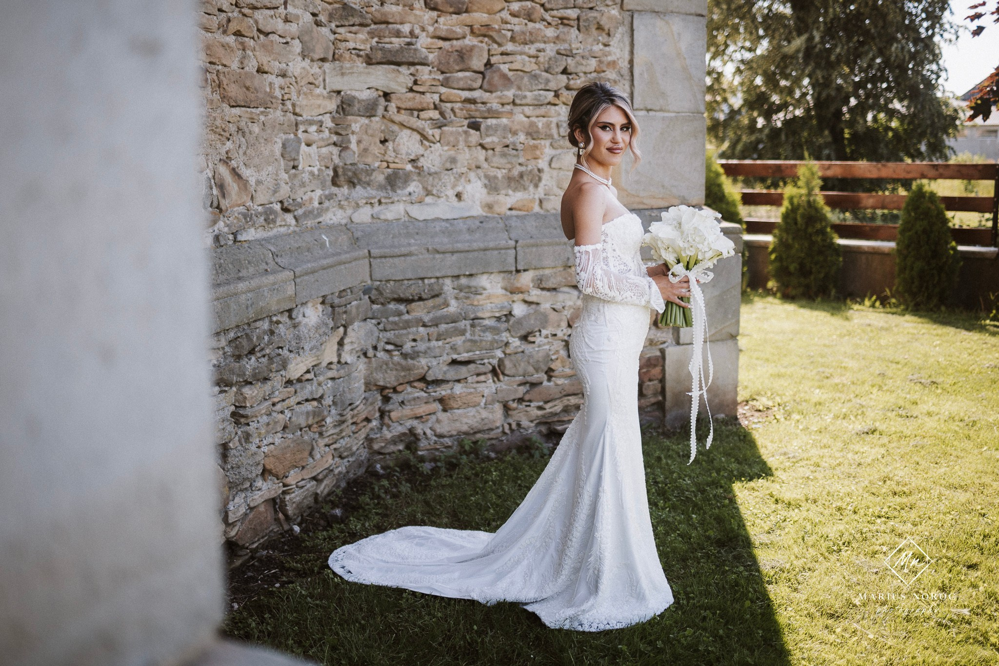 Cum să Alegi Cel Mai Bun Fotograf de Nuntă pentru Ziua Ta Specială