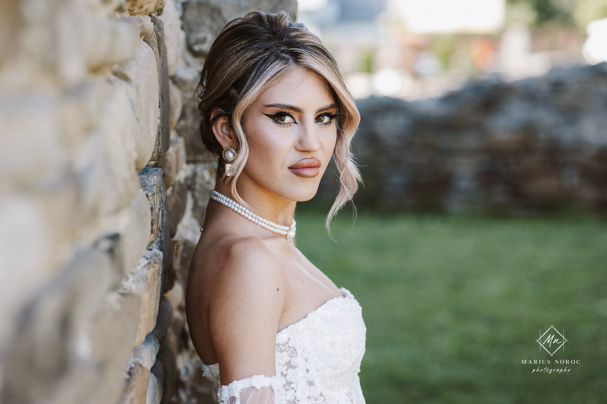 Cum să Alegi Cel Mai Bun Fotograf de Nuntă pentru Ziua Ta Specială