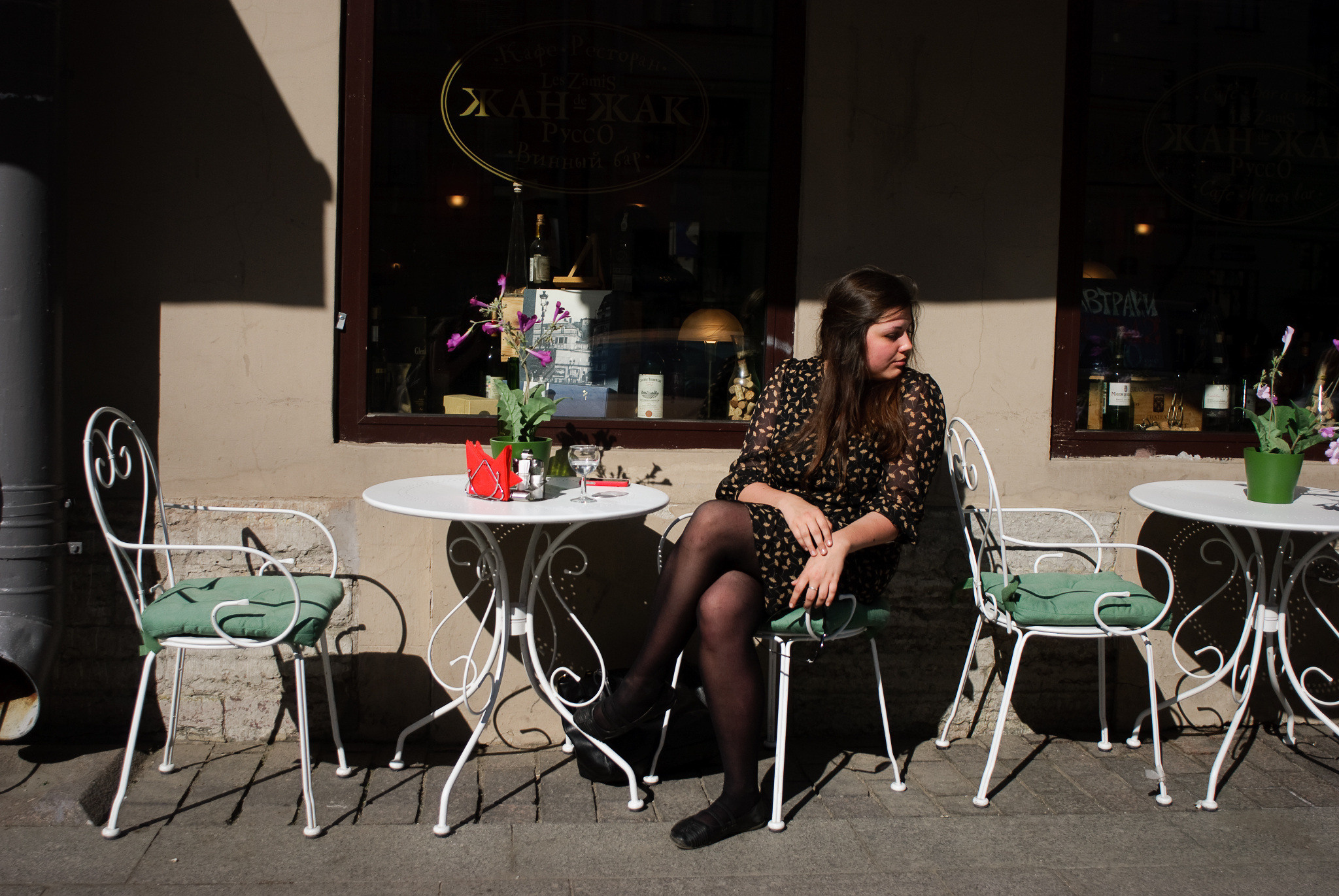 Being single. Victoria Dini. Art photography in London / Folkestone, UK