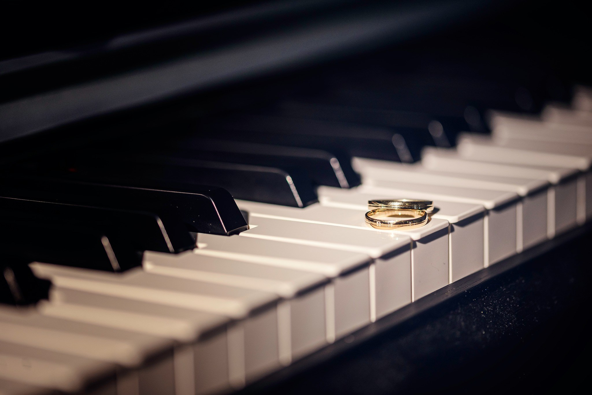 Sabin Florin Fotograf Nunta ( Nunta Dragasani Adriana & Gabriel)