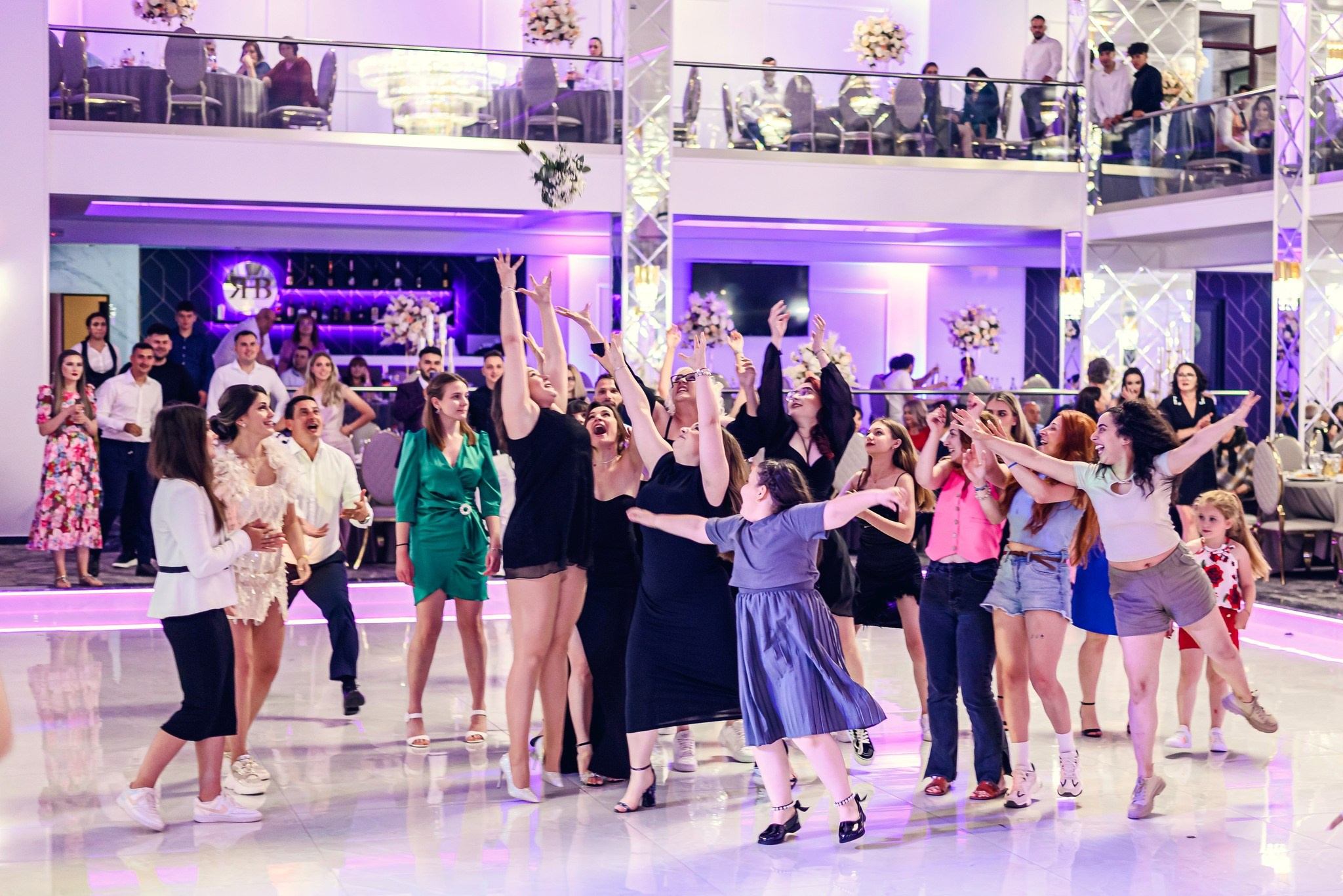 Sabin Florin Fotograf Nunta ( Nunta Dragasani Adriana & Gabriel)