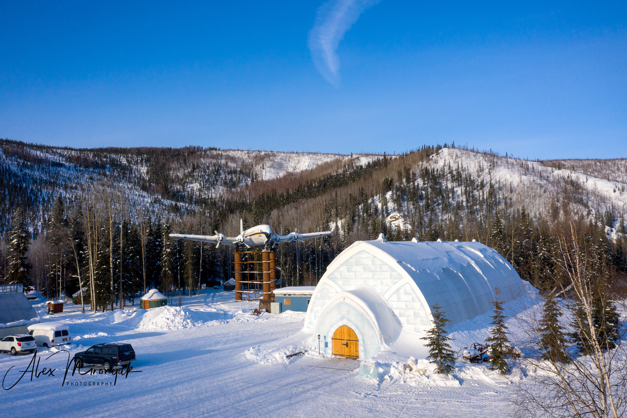 Ice Caves Adventure. Pet, Senior, Landscape, portrait studio, photographer in Miami and Sou