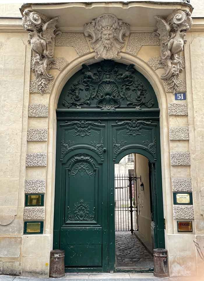 Съёмка острова Сите и Сен-Луи, набережные, левый берег