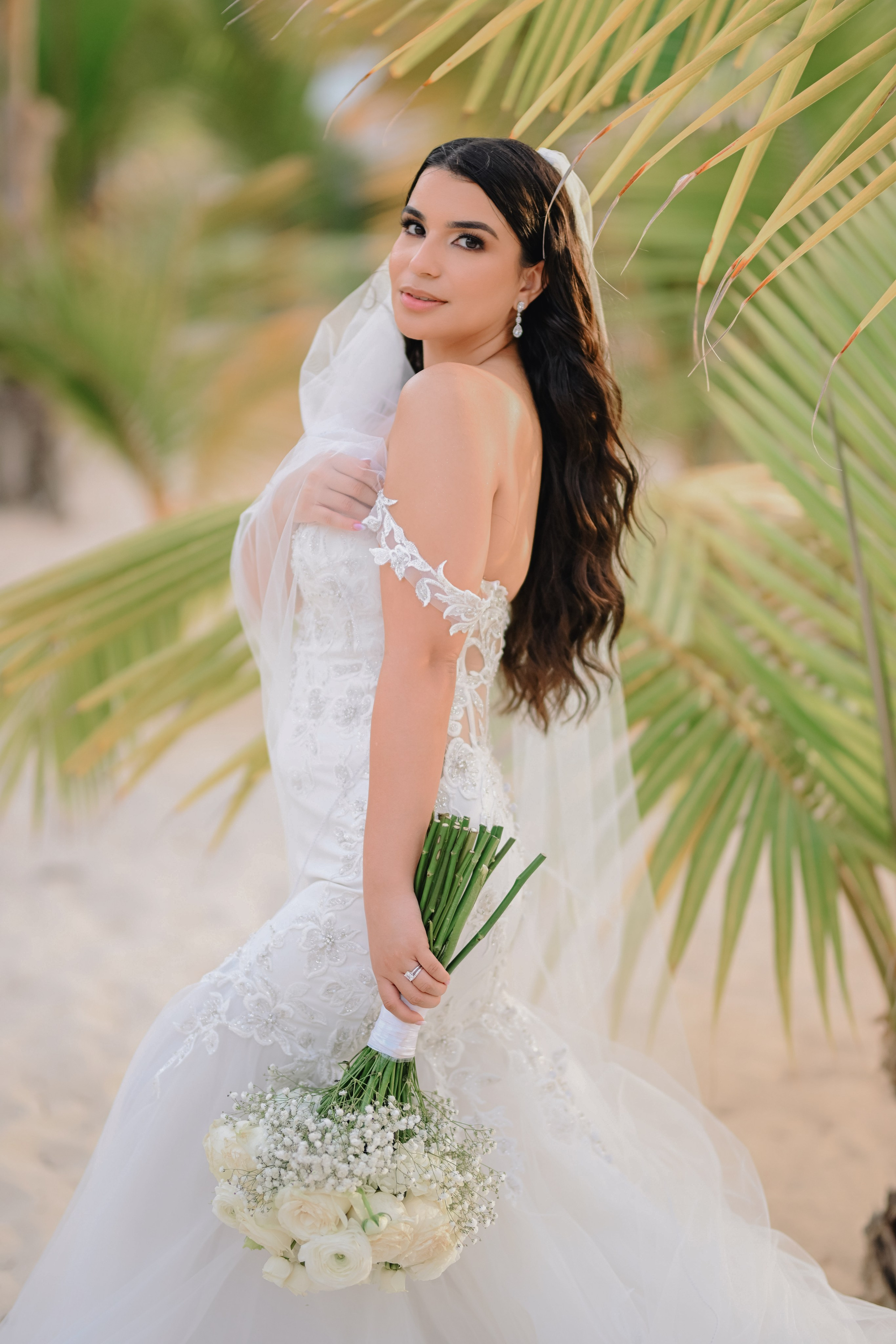 Jessica & Bartlomiej’s Dream Wedding at Kukua Beach Club