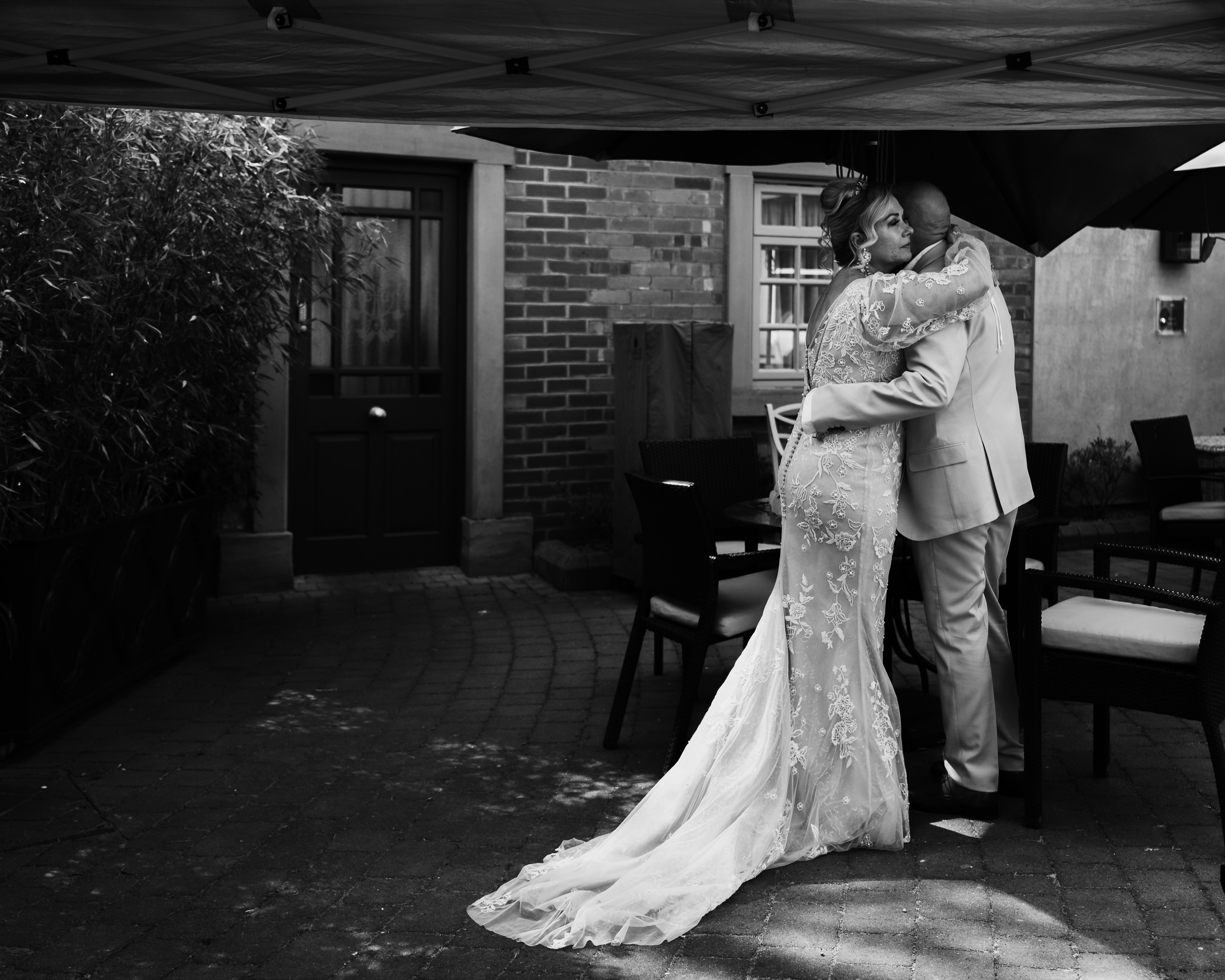 How to Choose the Right Wedding Photographer. Rapley Photography | West Yorkshire Wedding & Portrait Photographer