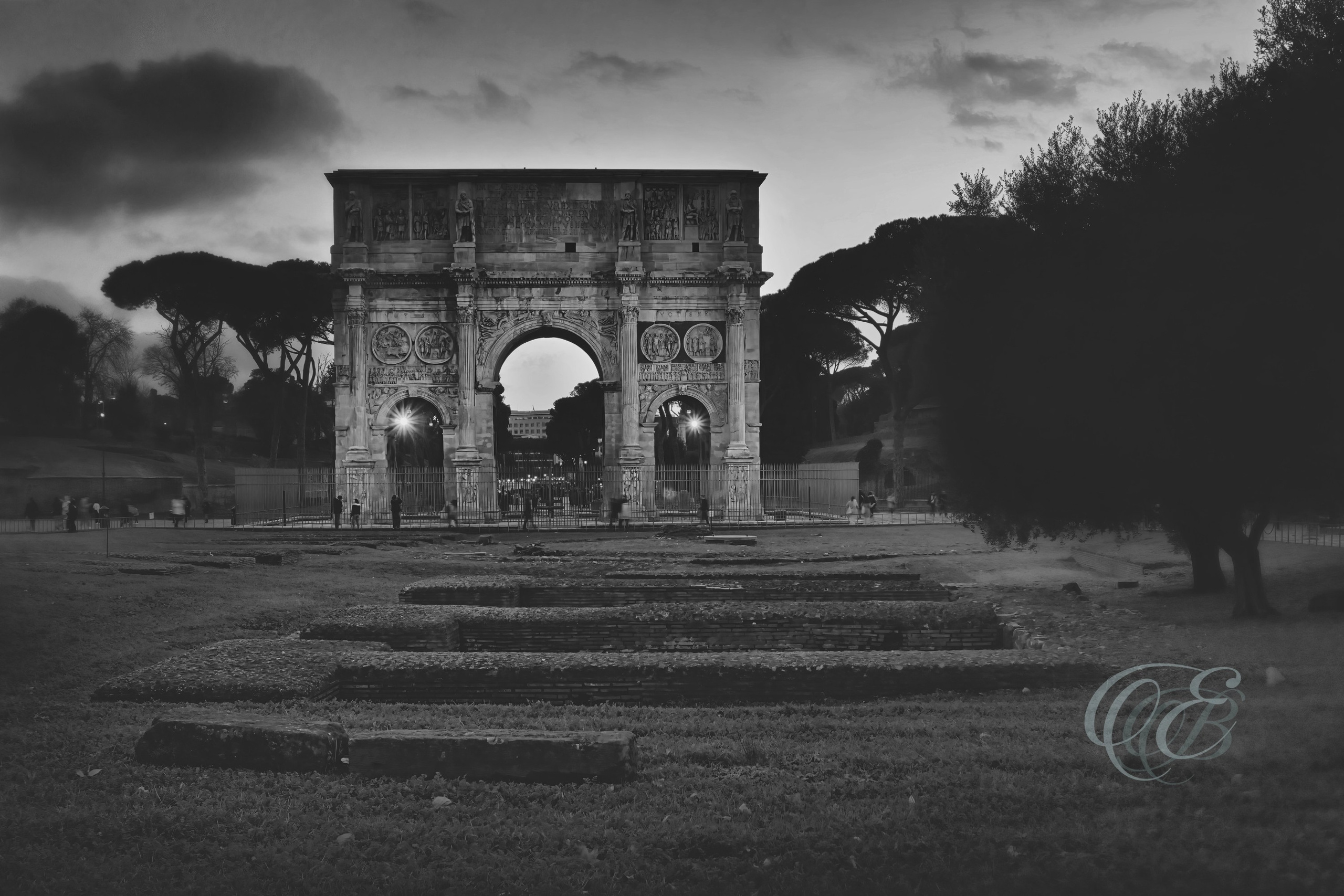 Rome Italy – Arch of Constantine B&W Matte – Eduardo Bartoli Fine Art Photography – Black-and-white matte photo of the Arch of Constantine in Rome, Italy, by Eduardo Bartoli.