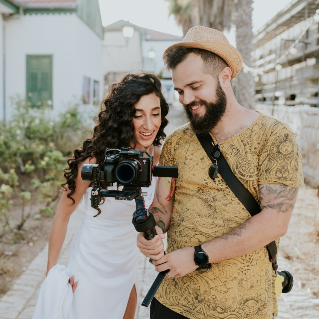 About. Zimin Iliya — Wedding Videographer