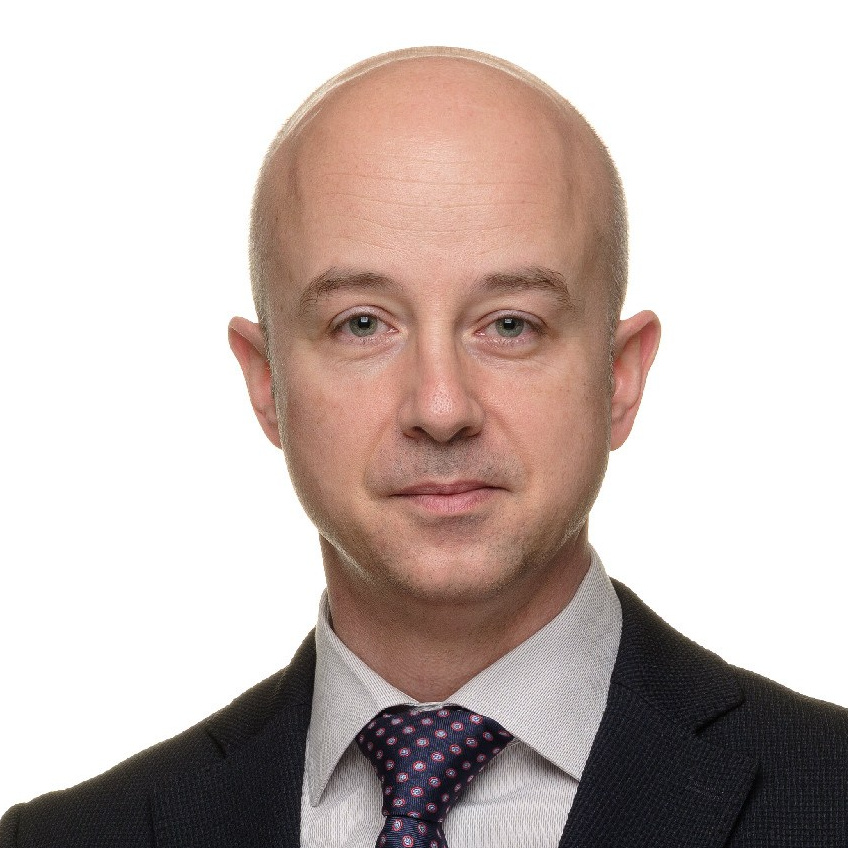 Fotograf Corporate Iași | Adrian Cuba — Fotoreporter Agerpres