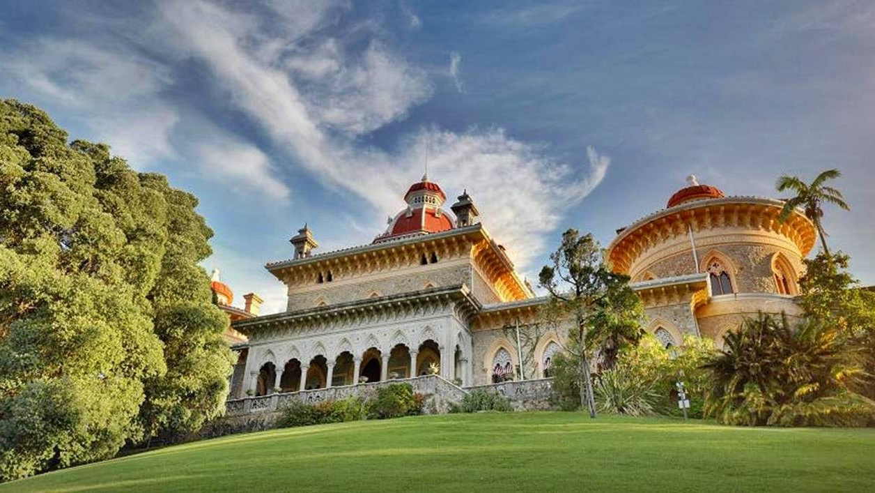 Palácio de Monserrate e jardins em Sintra, Portugal