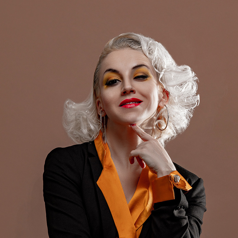 Фотограф в Шанхае — Лола Пидлуская