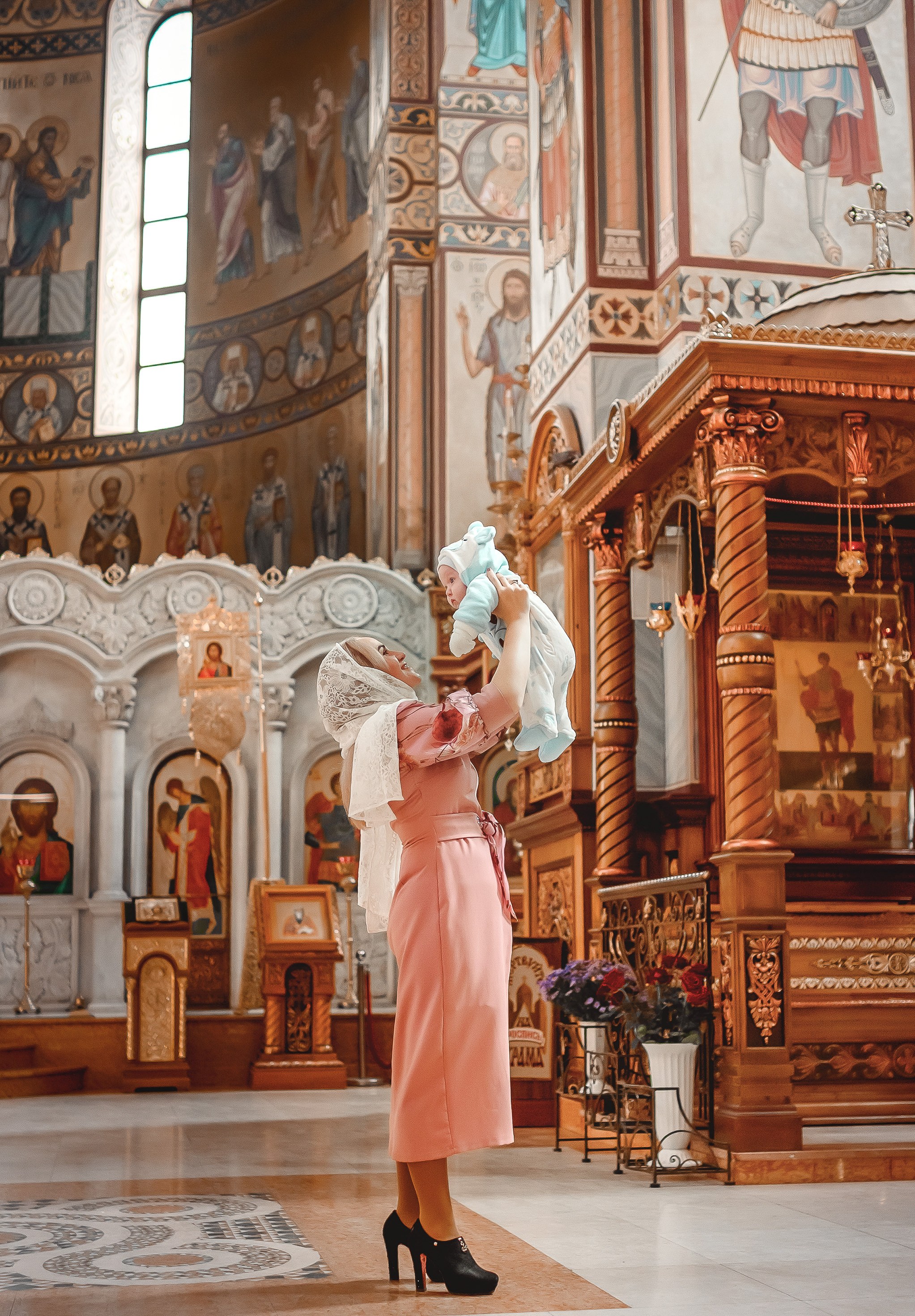 Самый большой храм в Макеевке. Юлия Басня семейный и свадебный фотограф в  Донецке