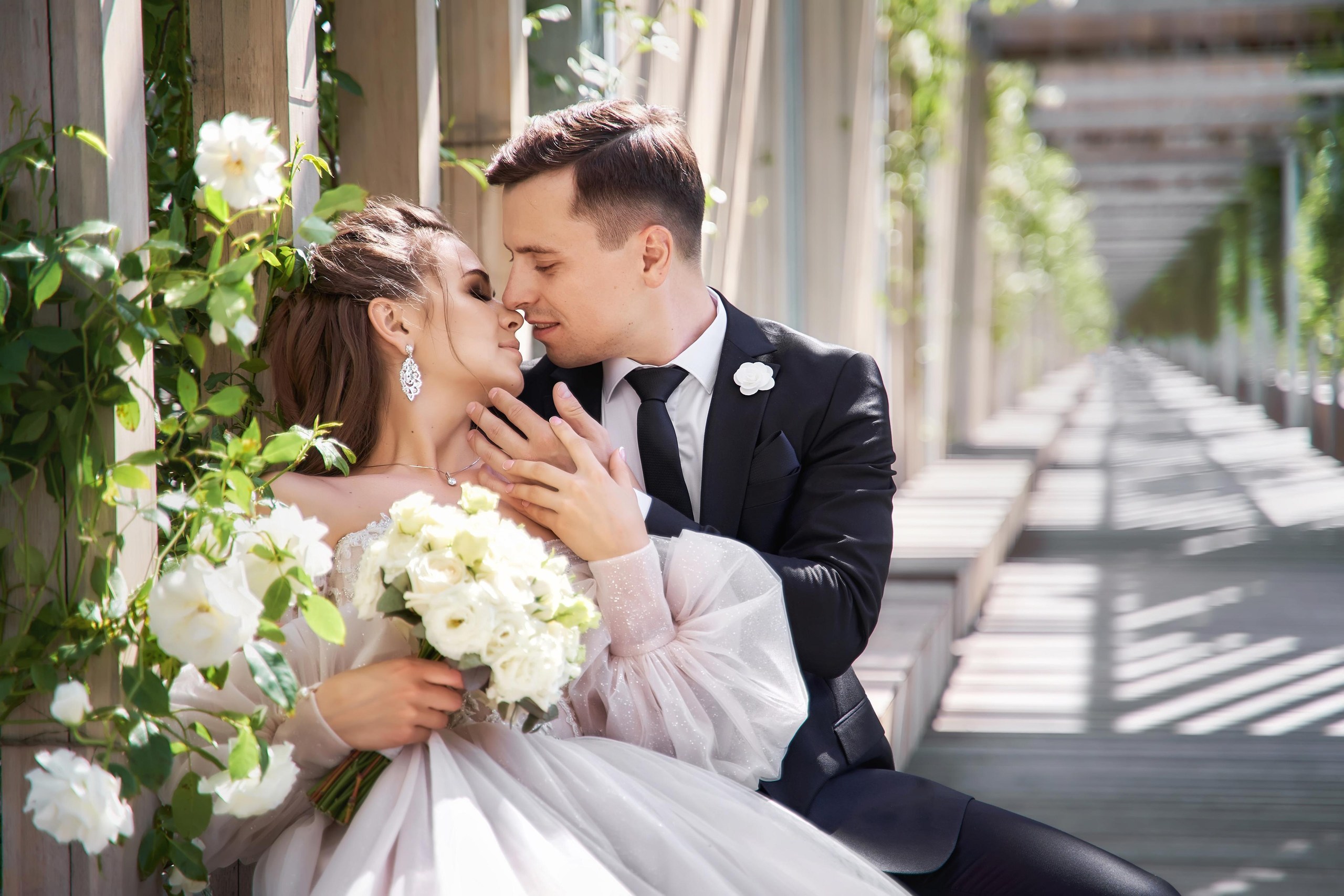 Самые крутые свадебные фотосессии. Топ 10 свадебных. Свадебное платье кронпринцессы виктории. Свадебные фотографии. Топ 10 свадебных.