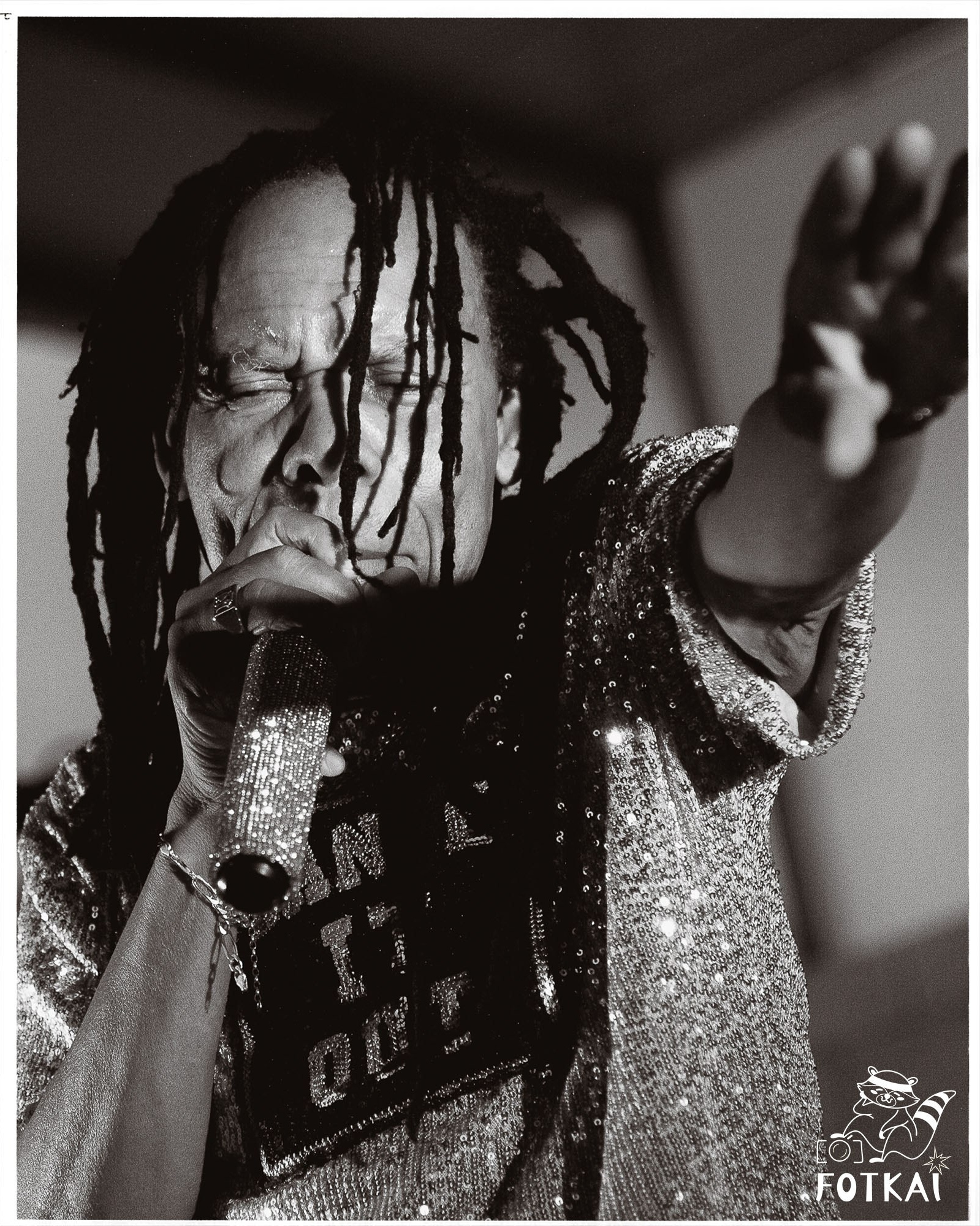 Greg Bannis, ex vocalista de Hot Chocolate – Entrevista exclusiva, fotos en vivo y su historia musical en FOTKAI