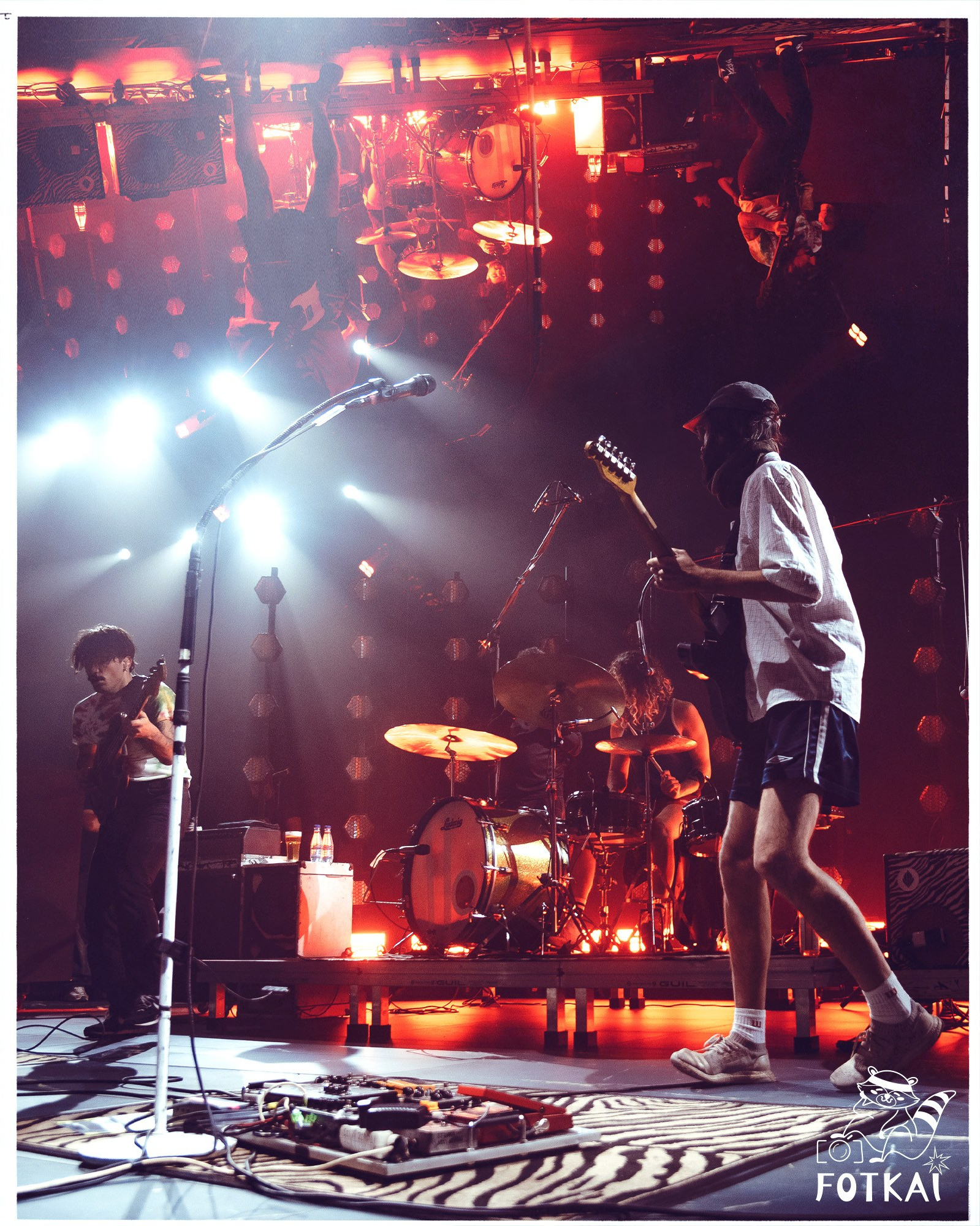 Концерт Sexy Zebras в Аликанте в 2025 году: зажигательная музыка в Sala Baltimore Live, наполненная испанским роком | FOTKAI