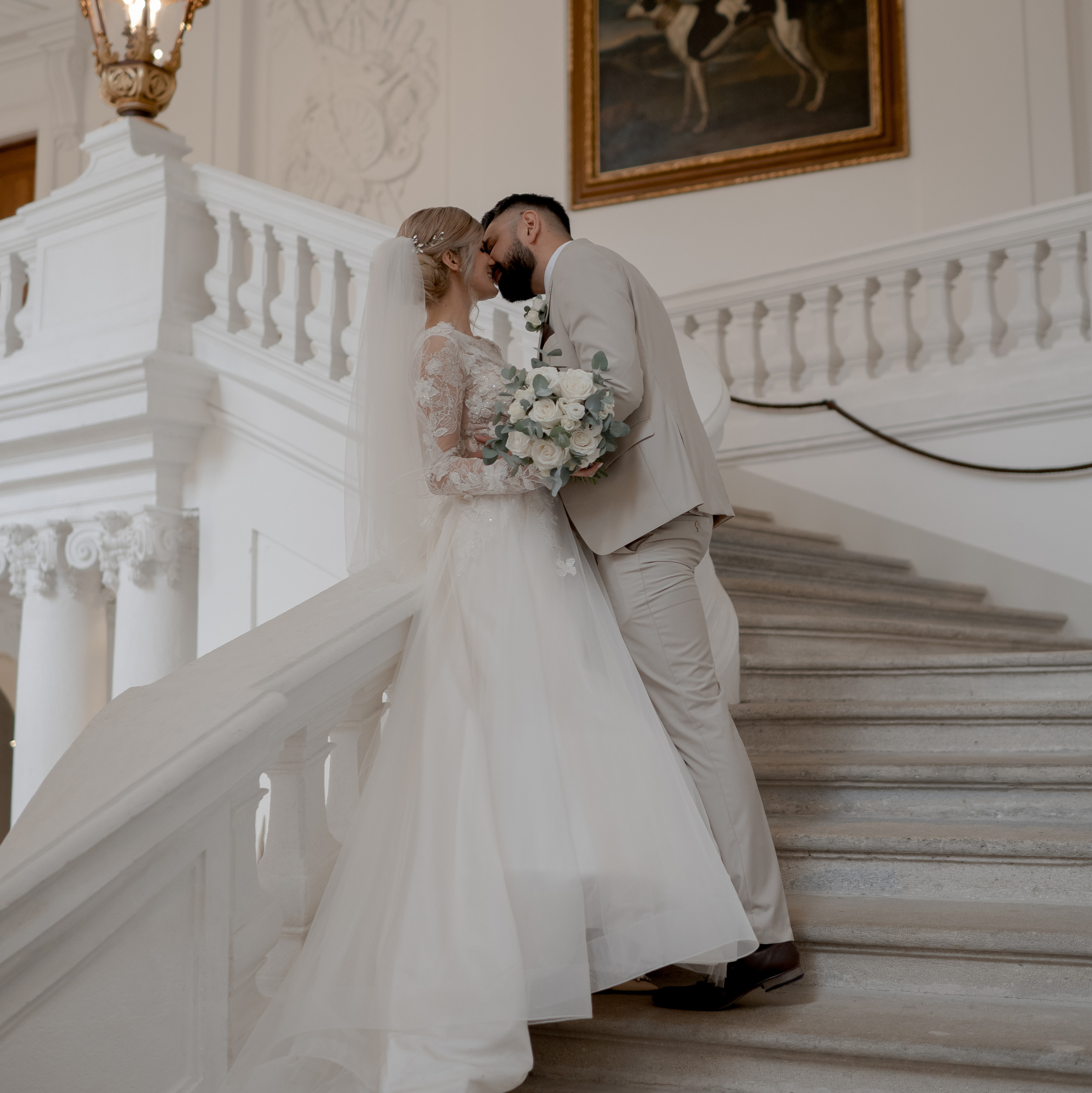 Contact. Wedding photographer and videographer based in Timisoara, Romania